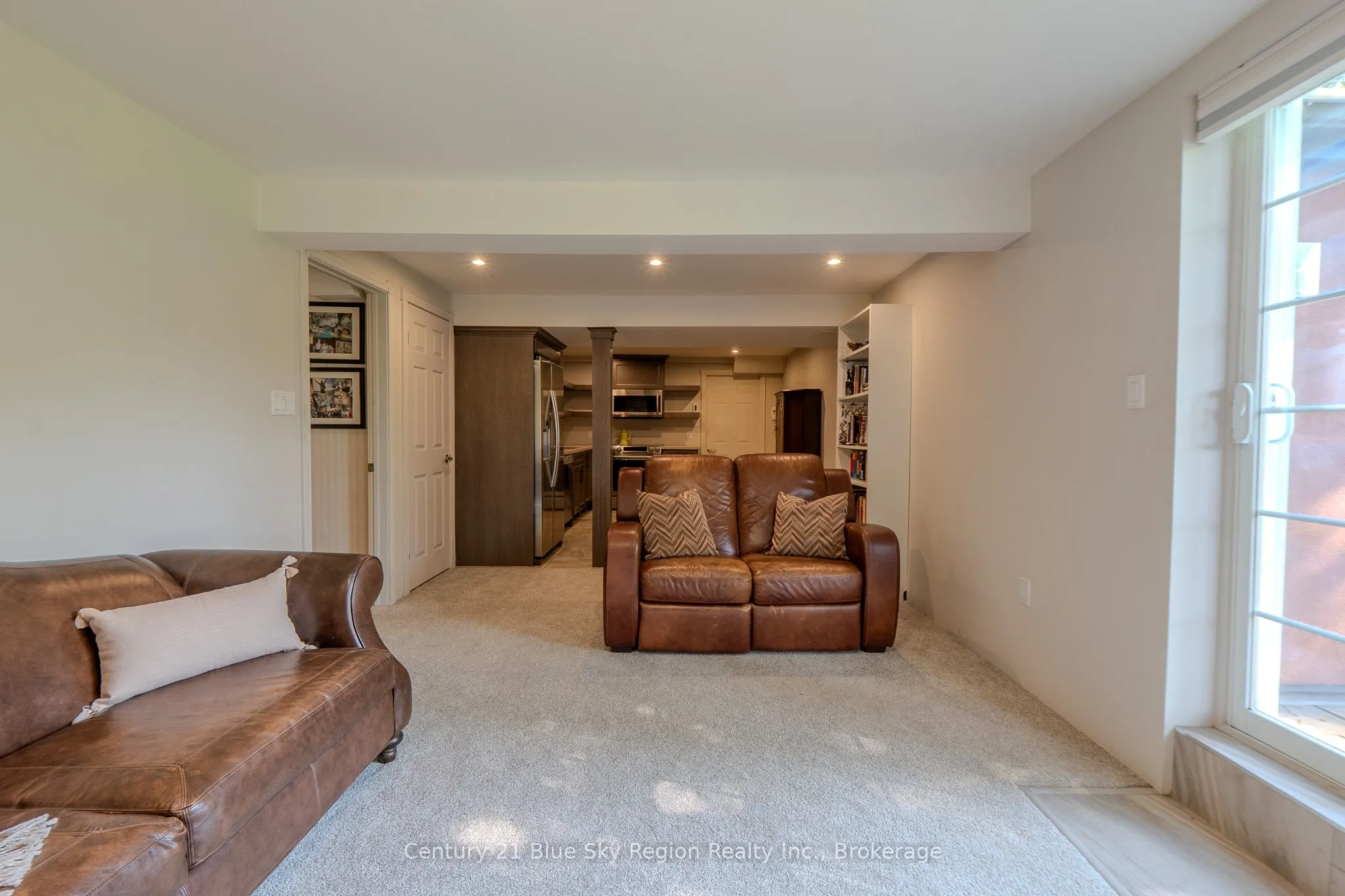 614 Guinevere Court