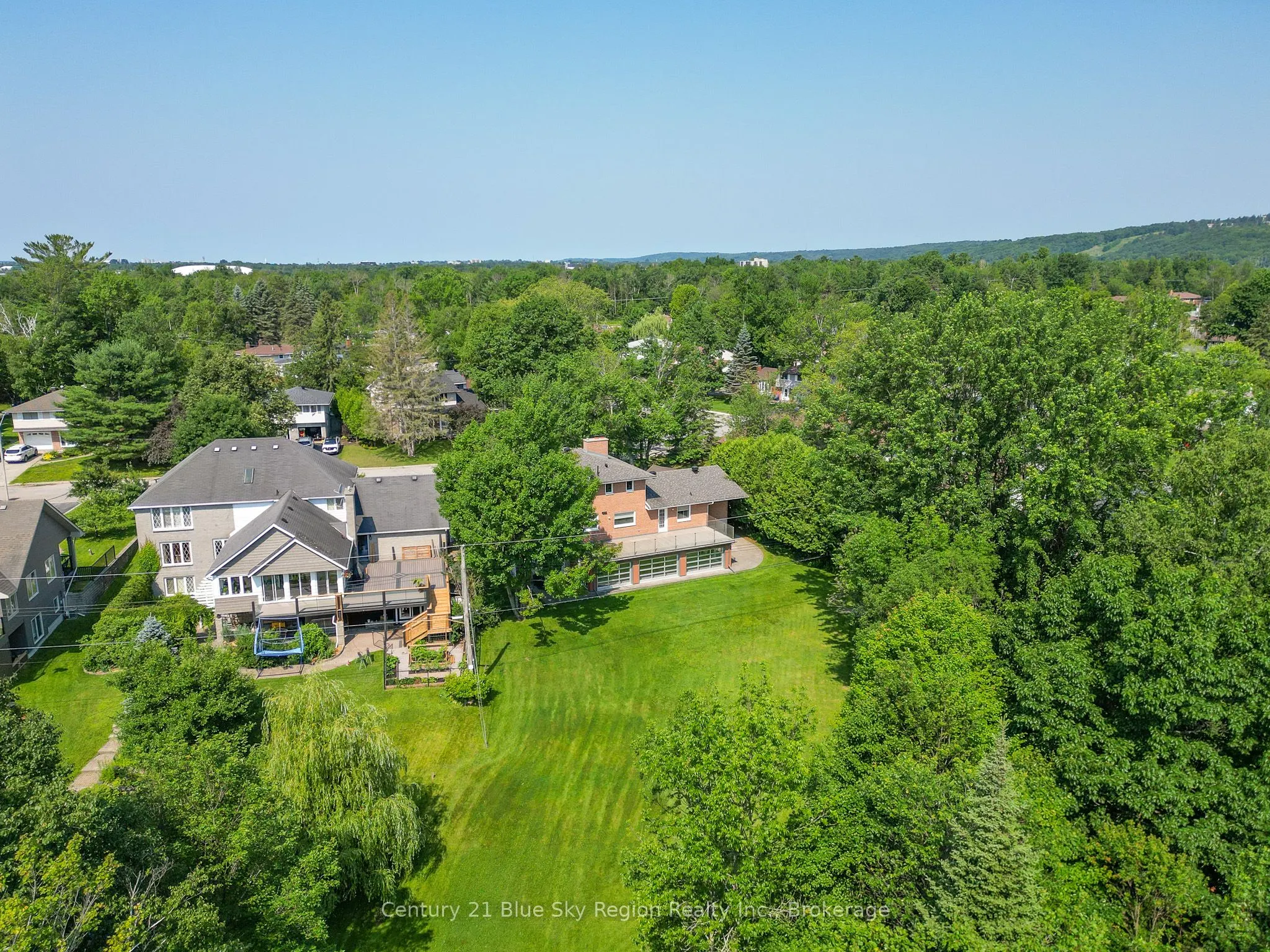 614 Guinevere Court