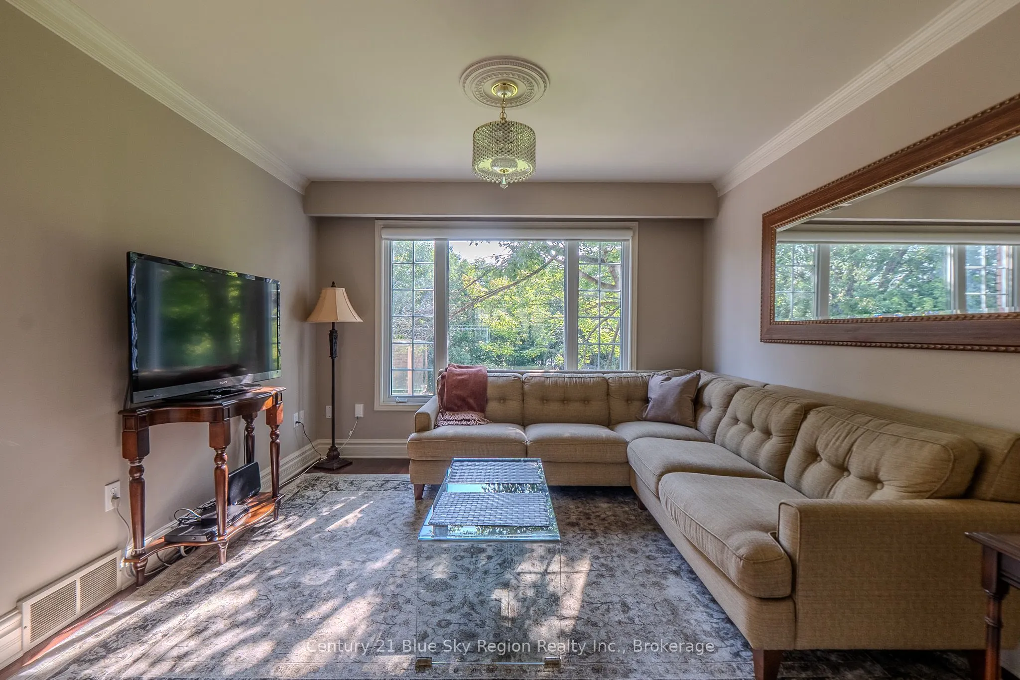 614 Guinevere Court