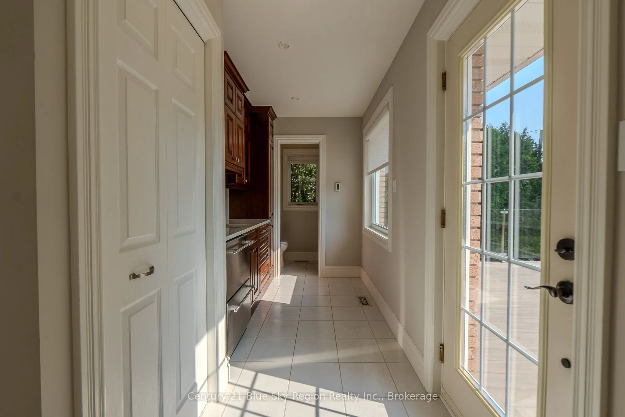 614 Guinevere Court