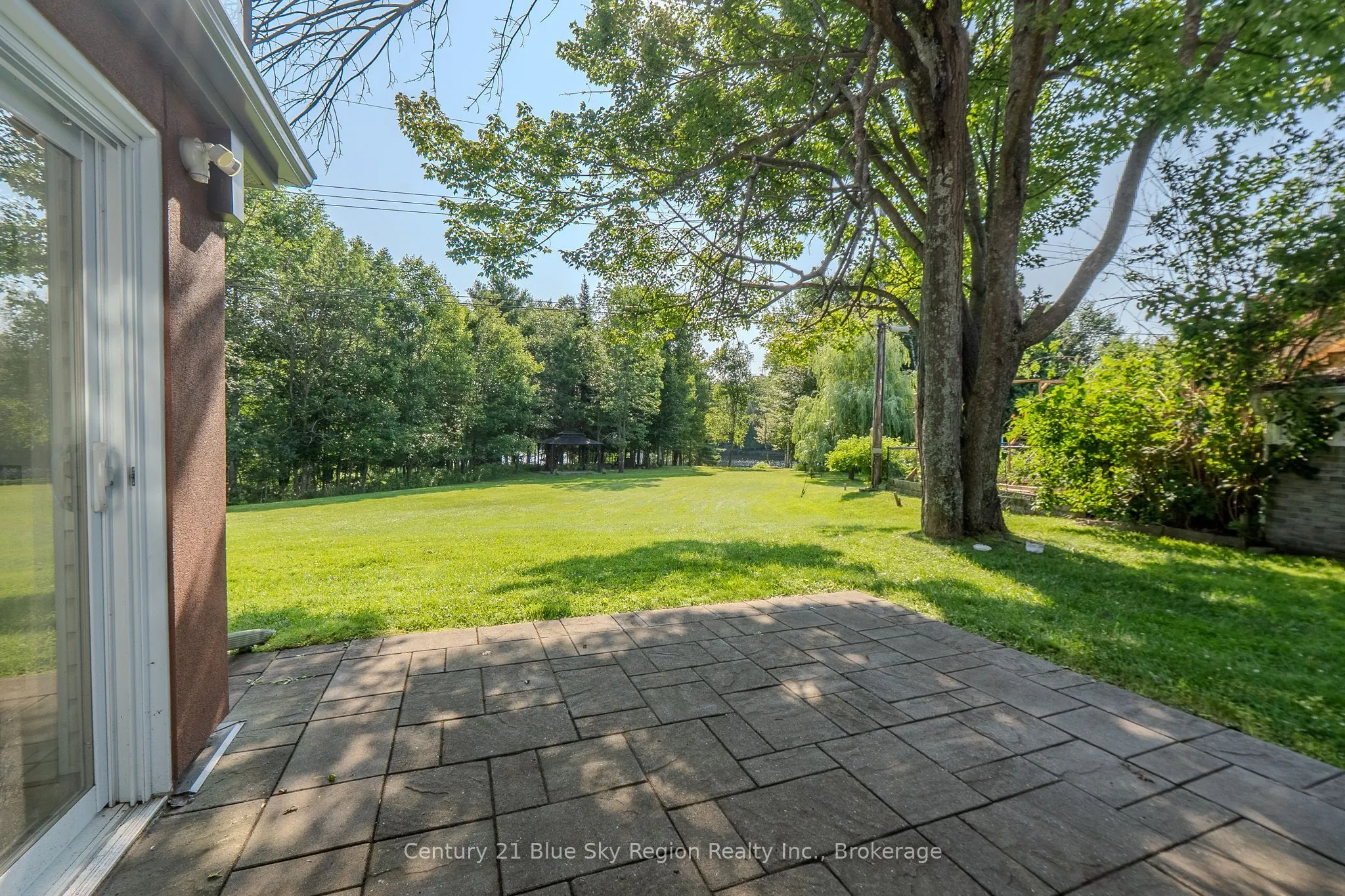 614 Guinevere Court