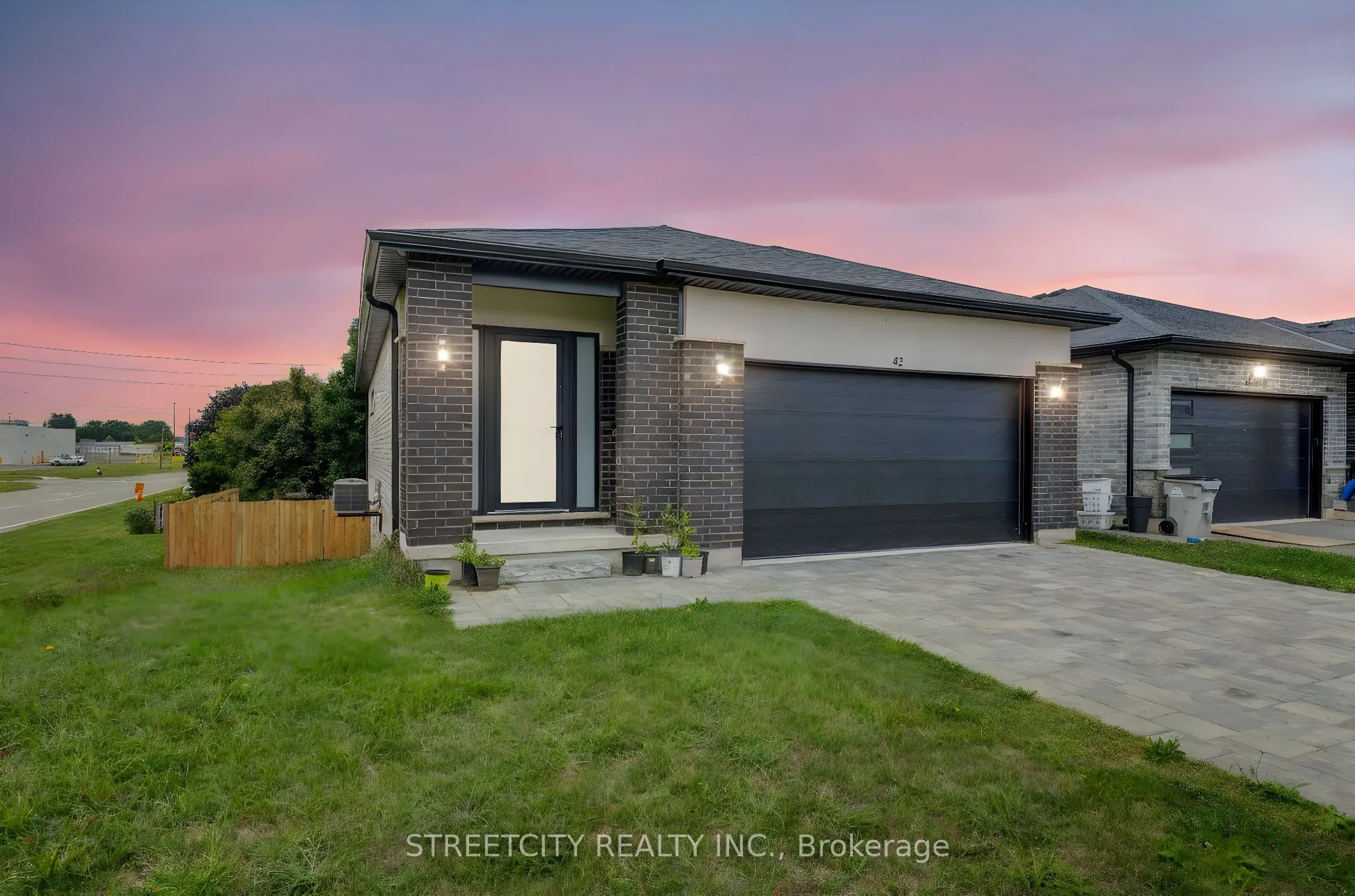 42 Alexander Circle