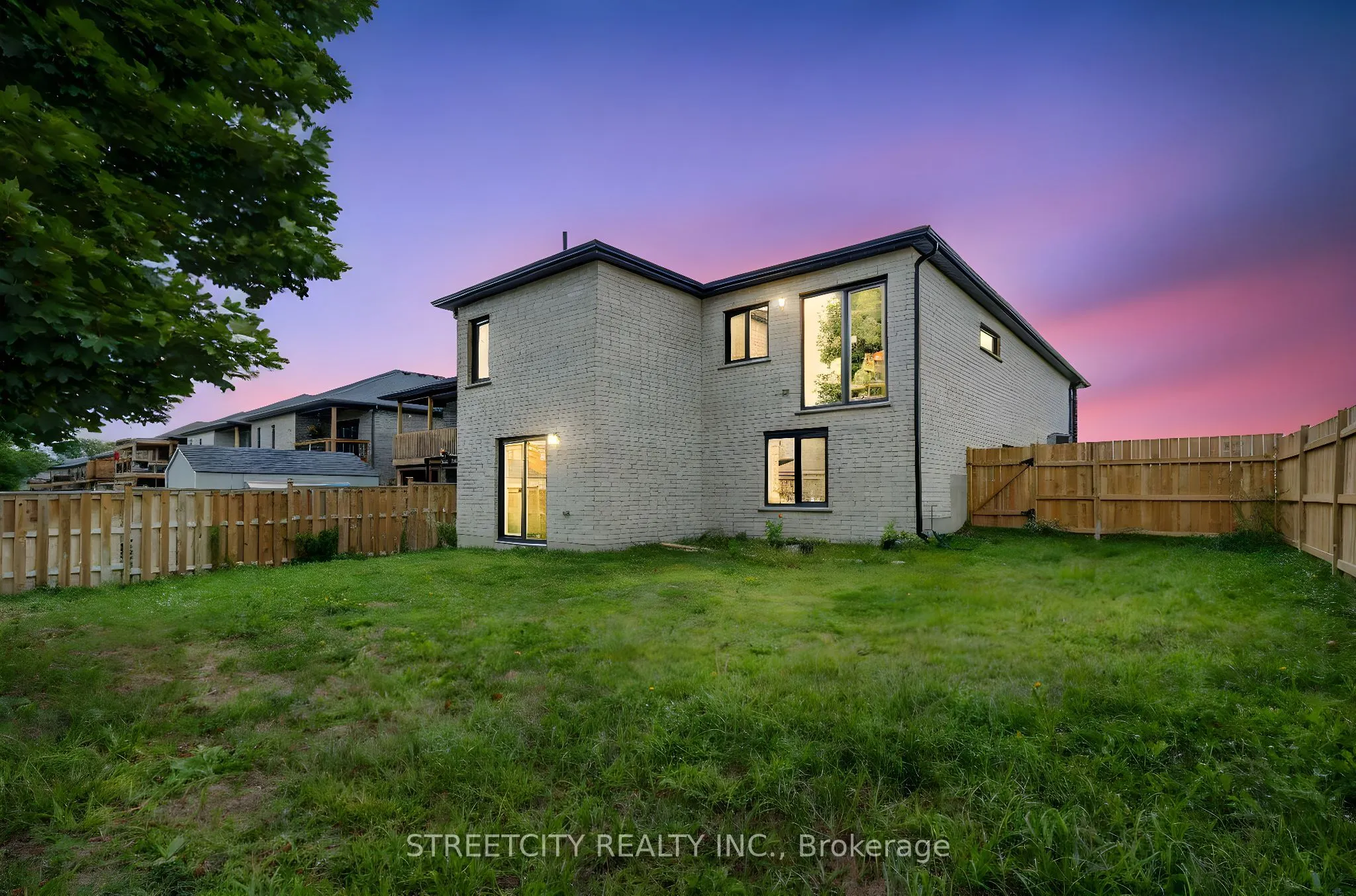42 Alexander Circle