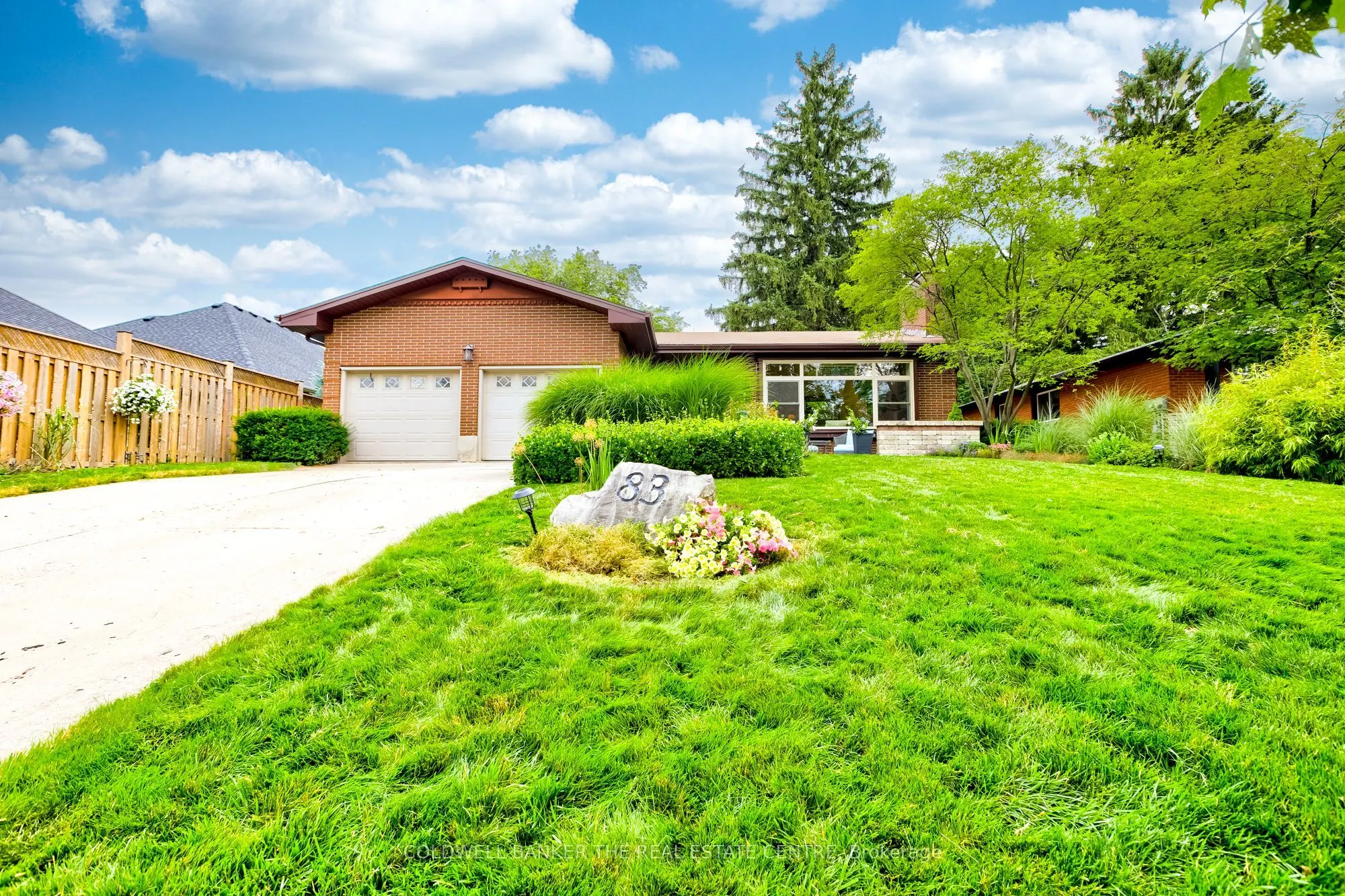 83 Inwood Crescent