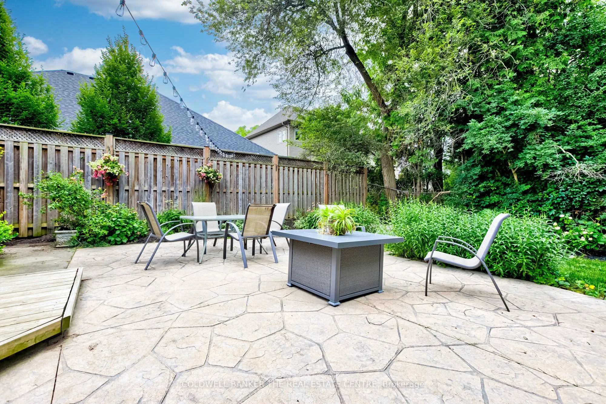 83 Inwood Crescent