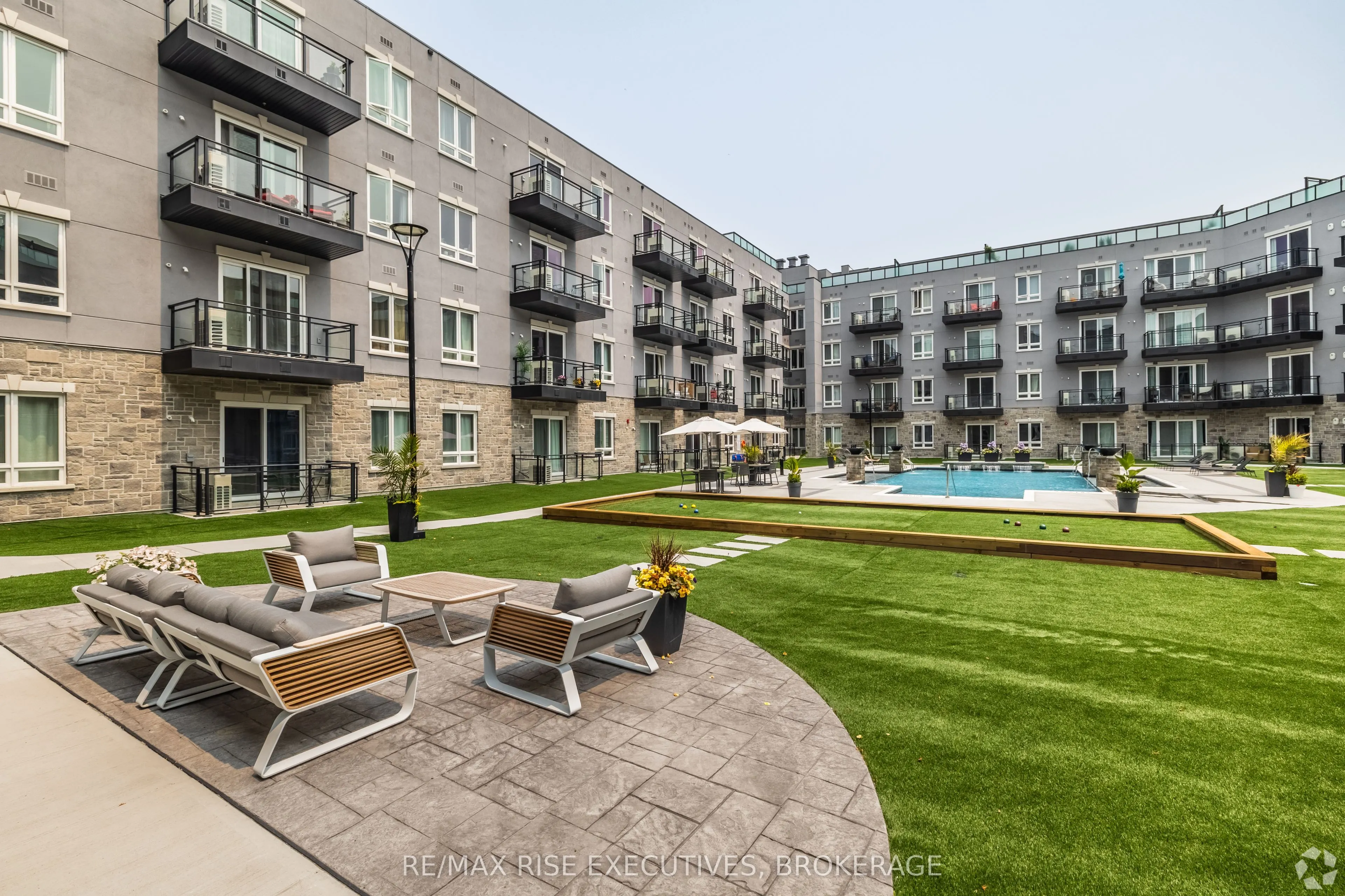 2274 Princess Street, #515