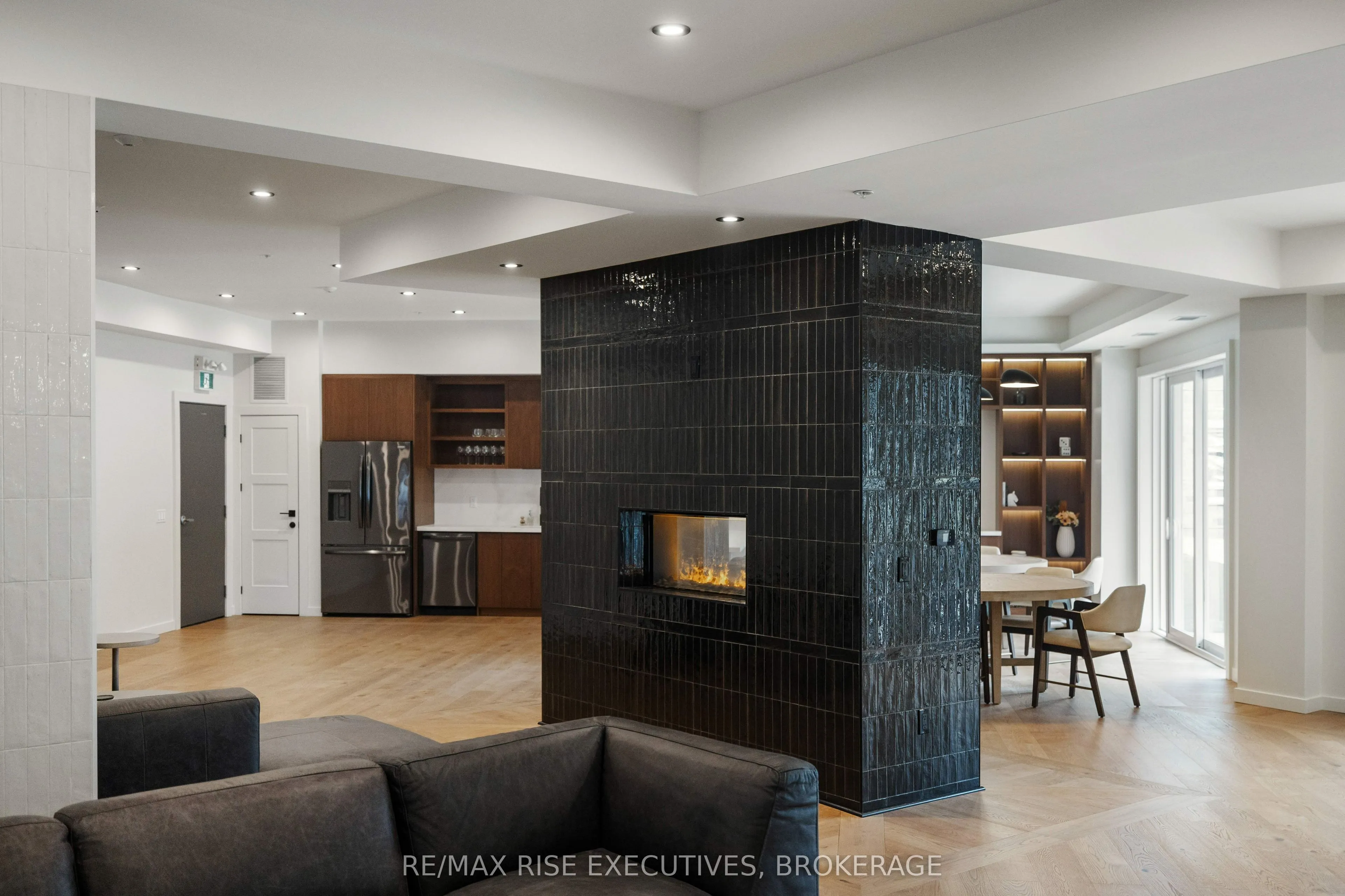 2274 Princess Street, #515