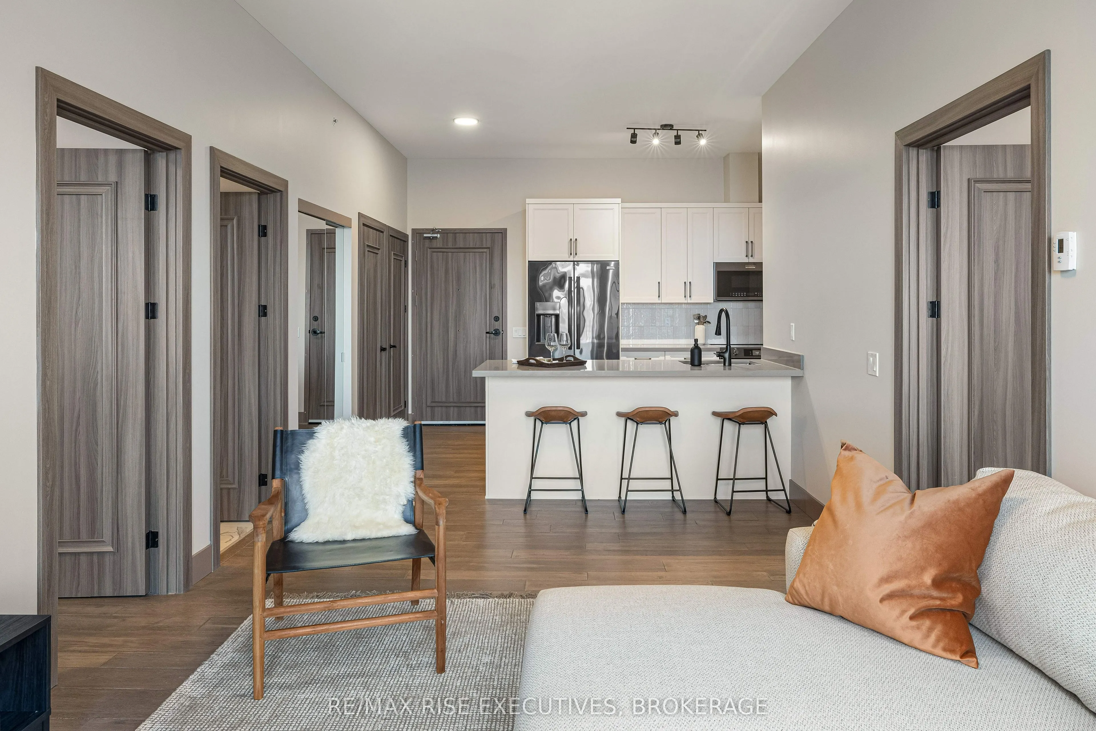 2274 Princess Street, #515