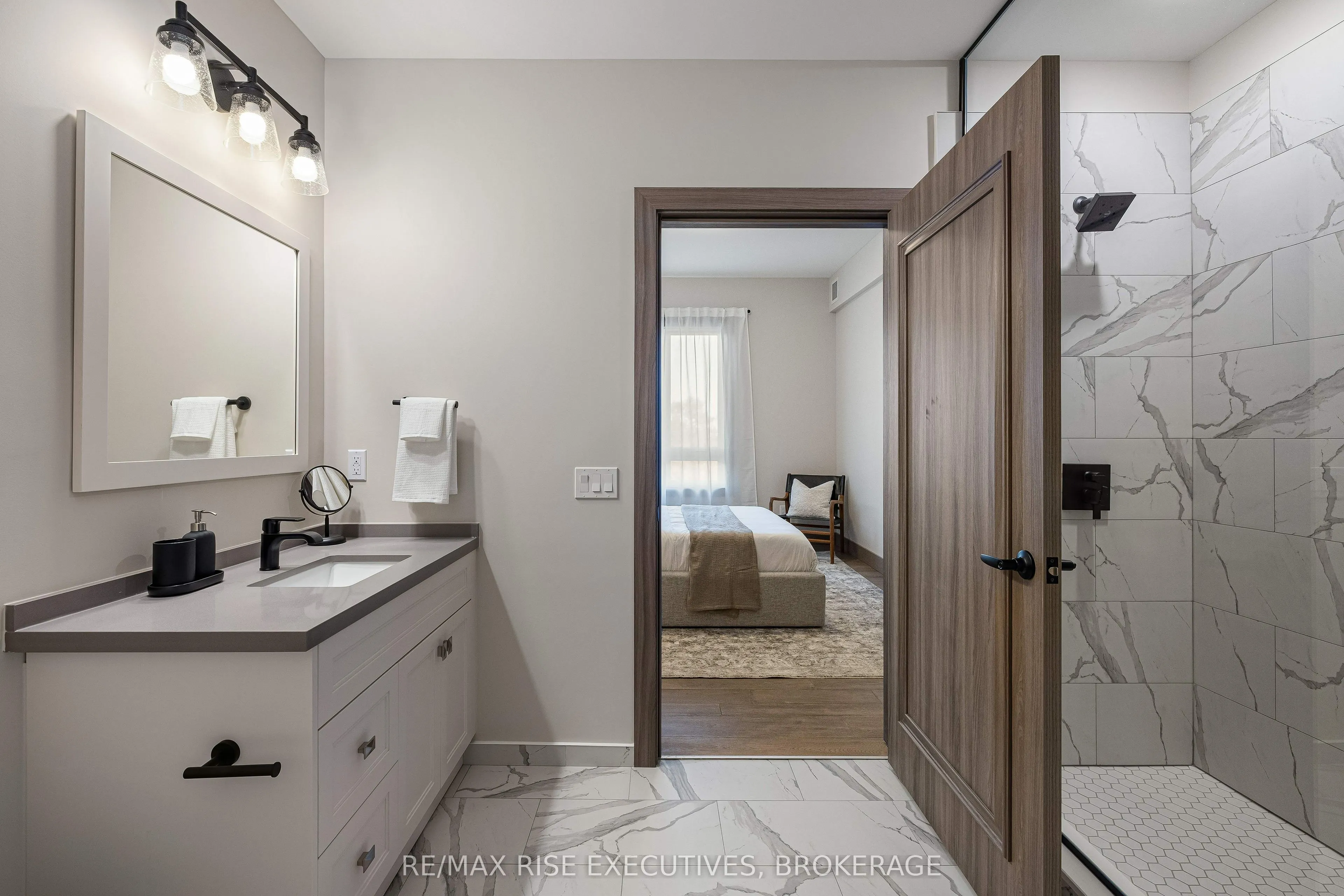 2274 Princess Street, #515