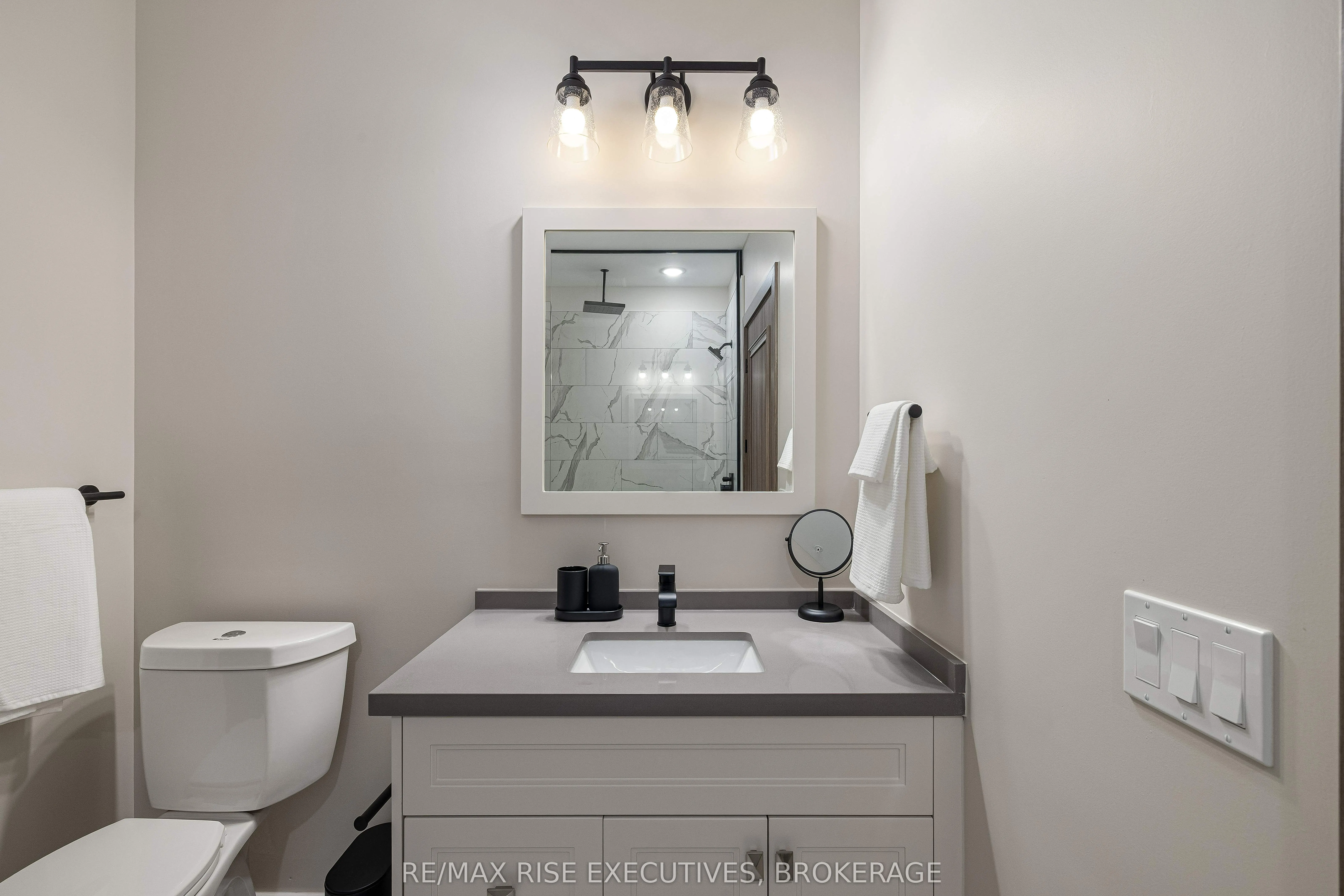 2274 Princess Street, #515
