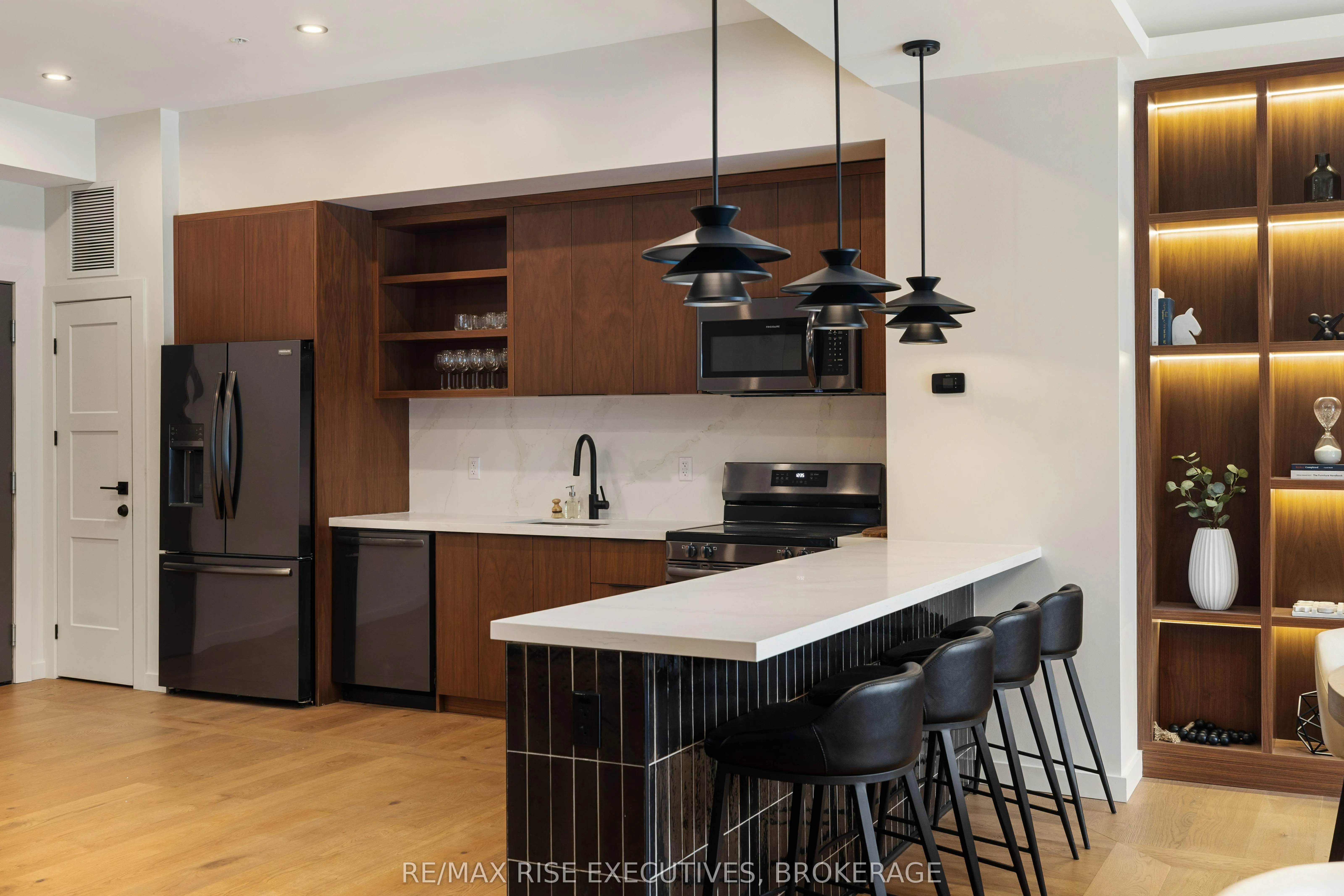 2274 Princess Street, #508