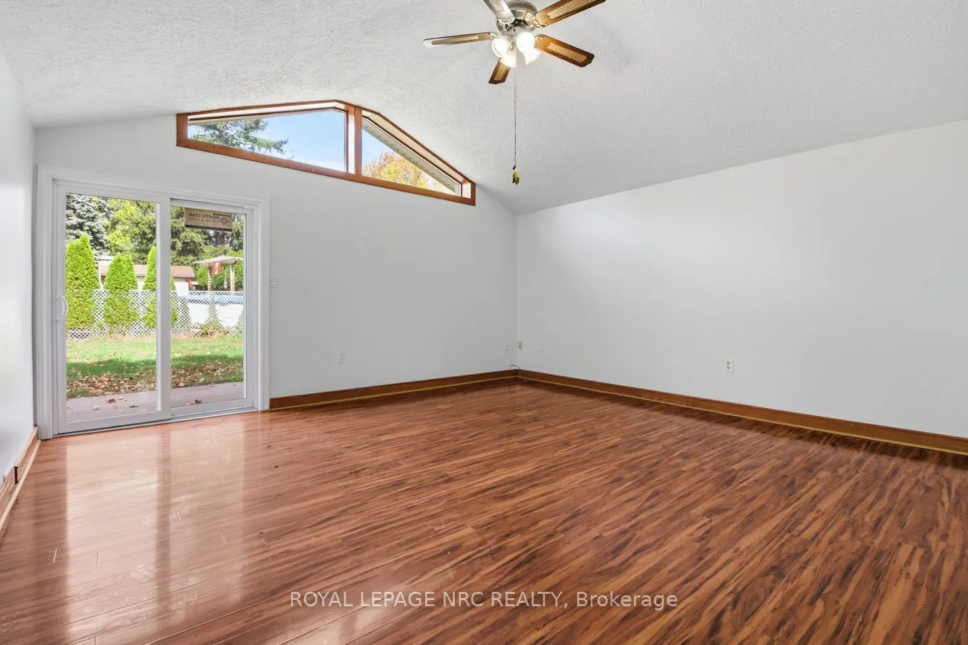 4448 Meadowvale Drive
