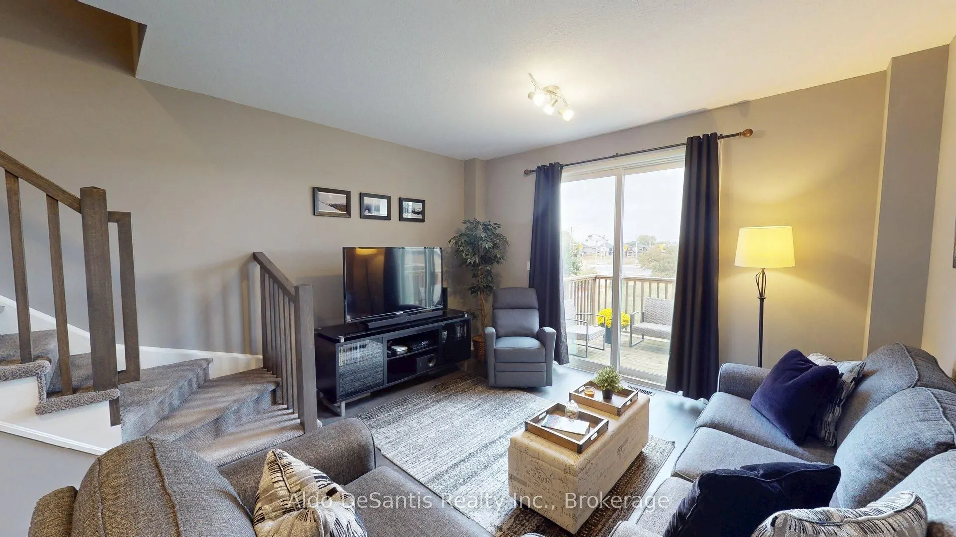 1890 Rymal Road E, #82