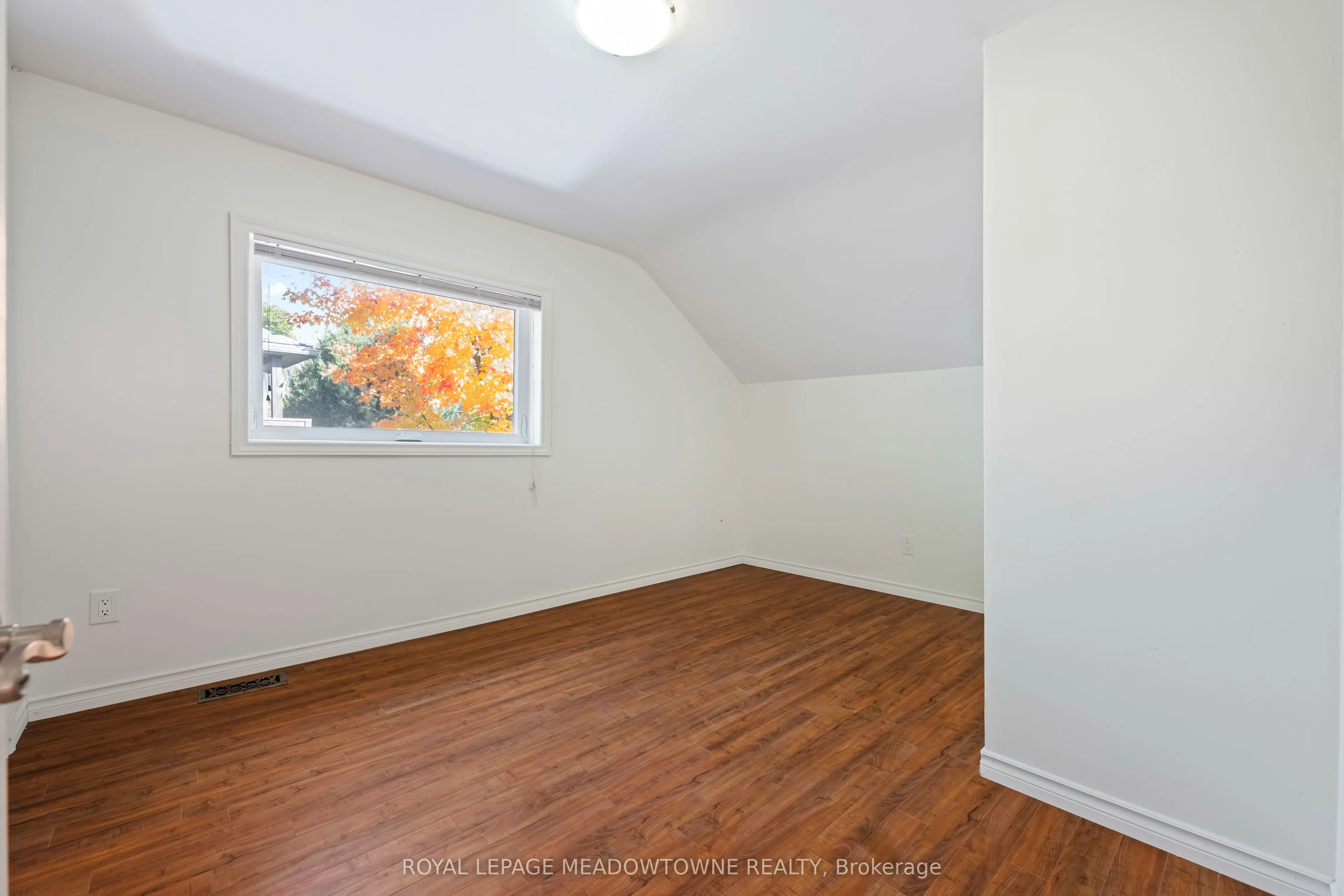 34 Crozier Street