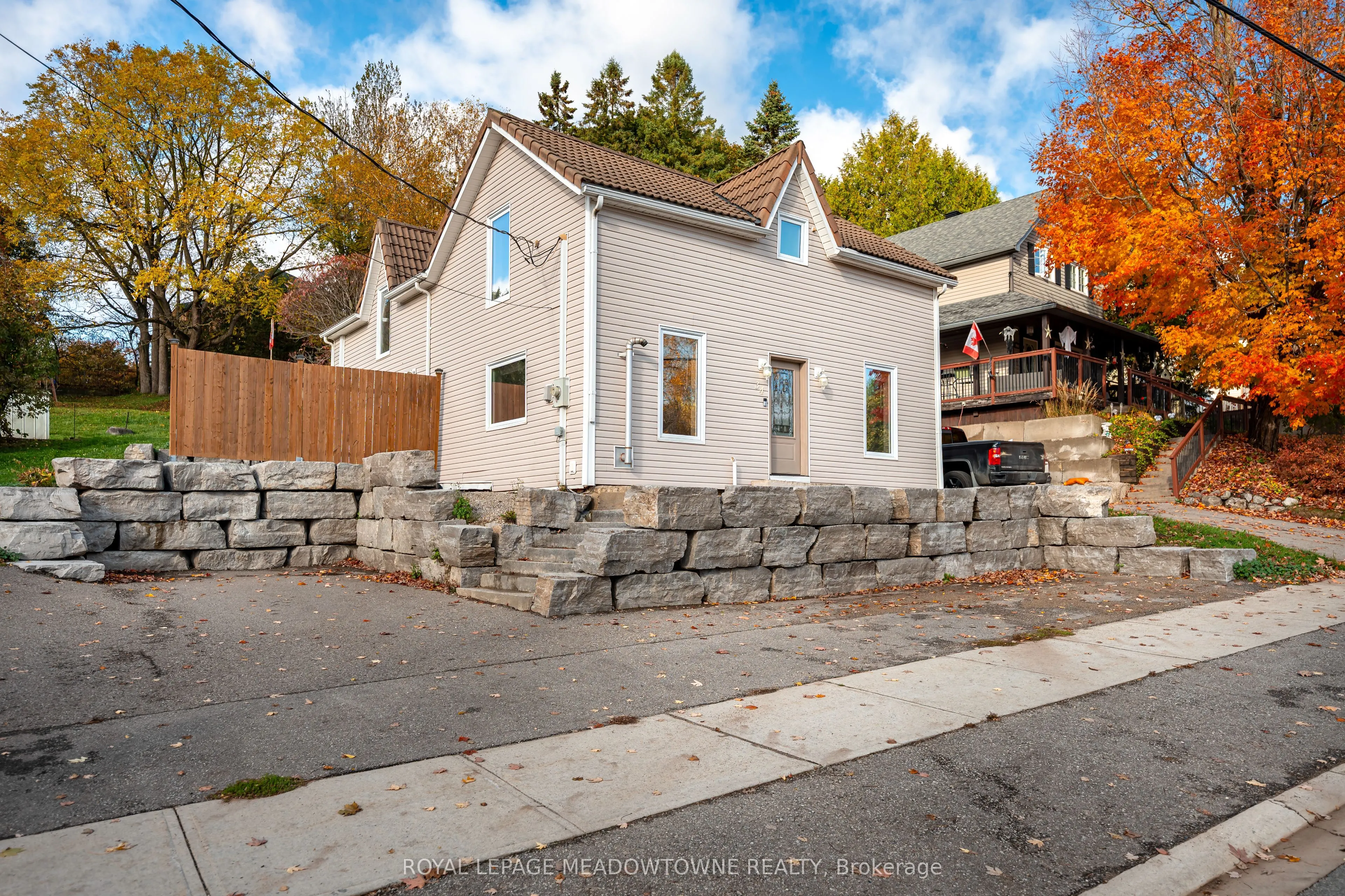 34 Crozier Street