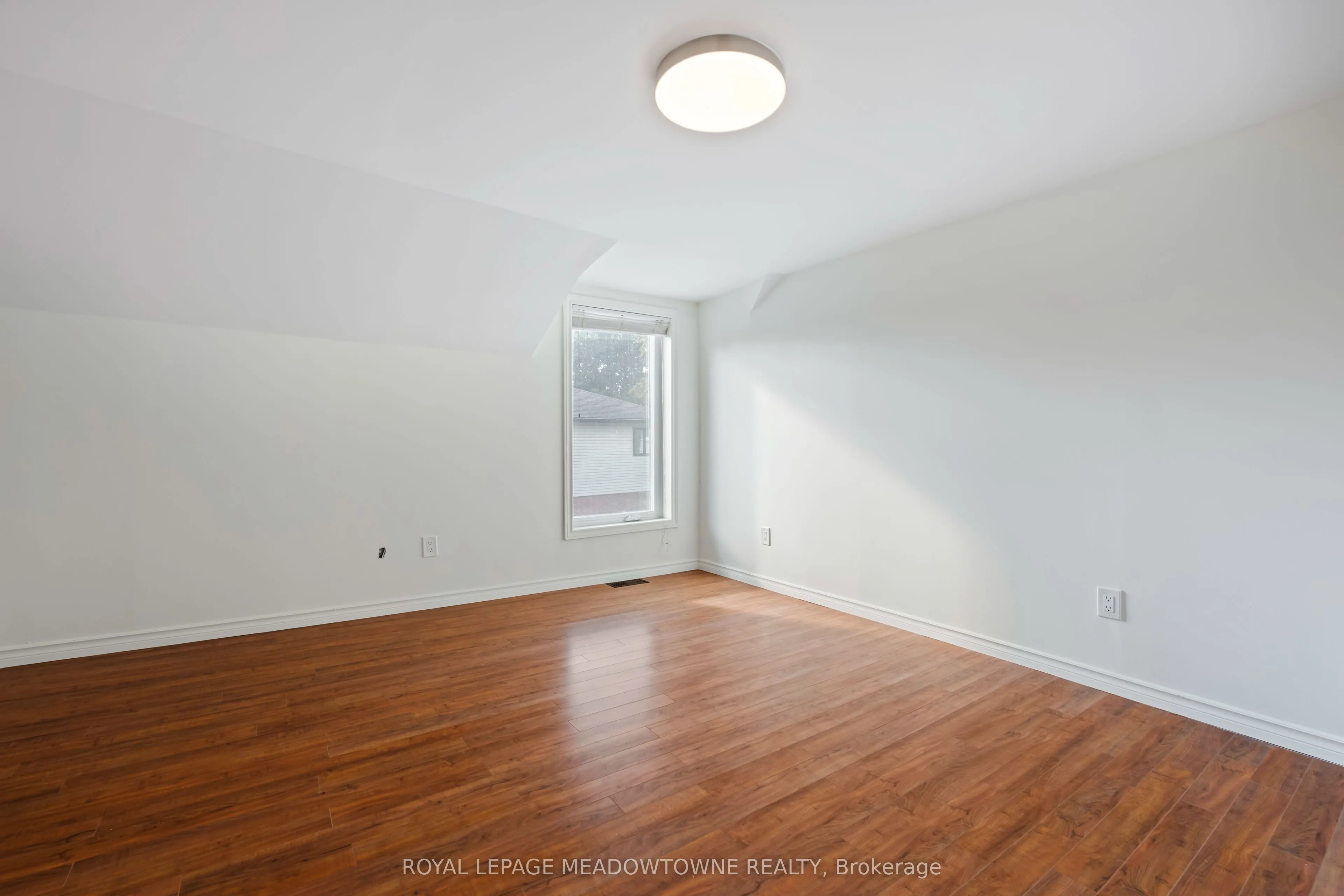 34 Crozier Street
