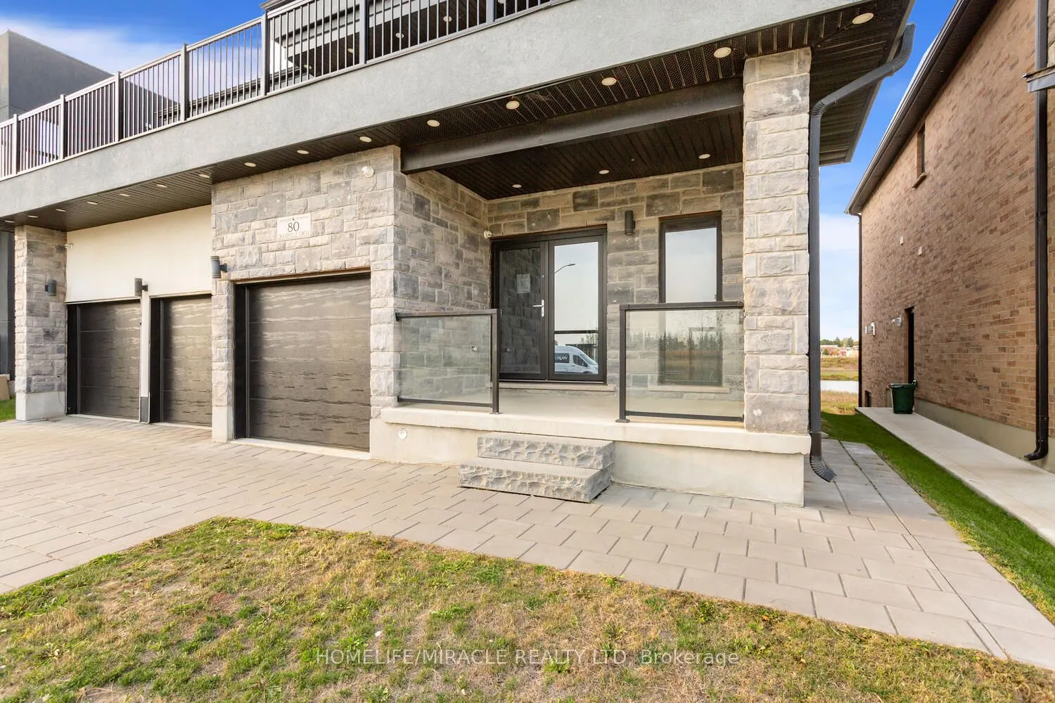 80 Grandville Circle