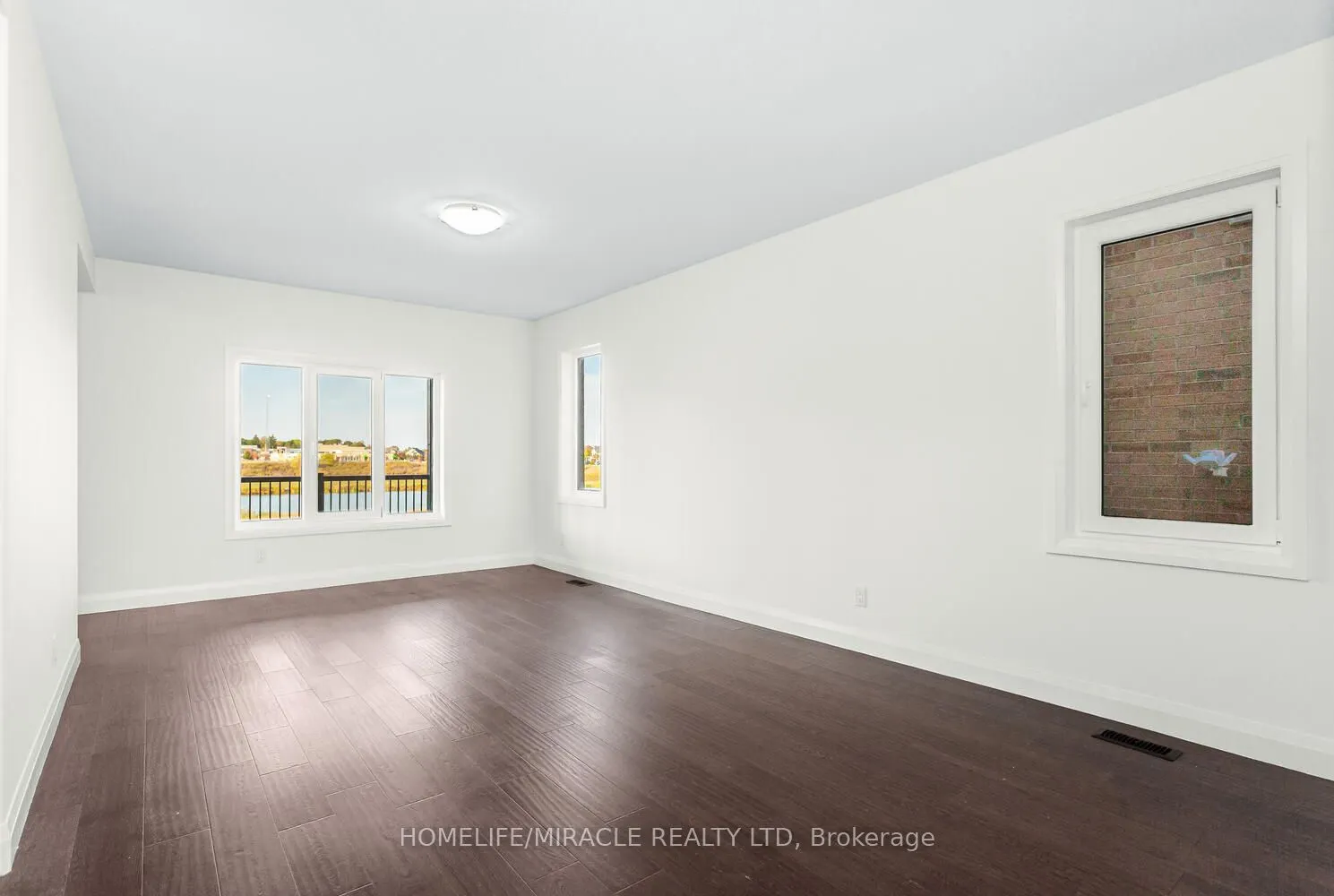 80 Grandville Circle