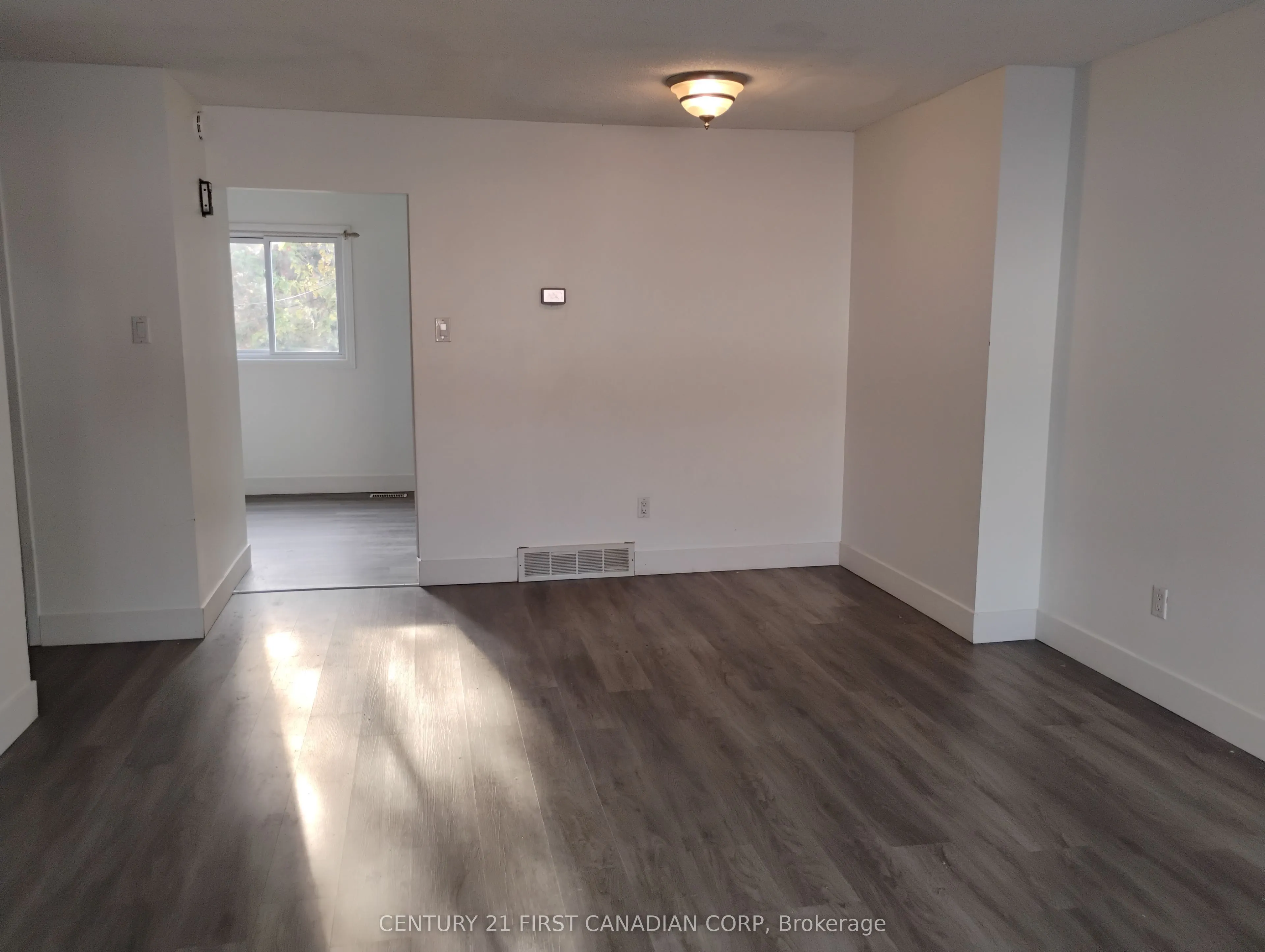 577 Third Street, #32