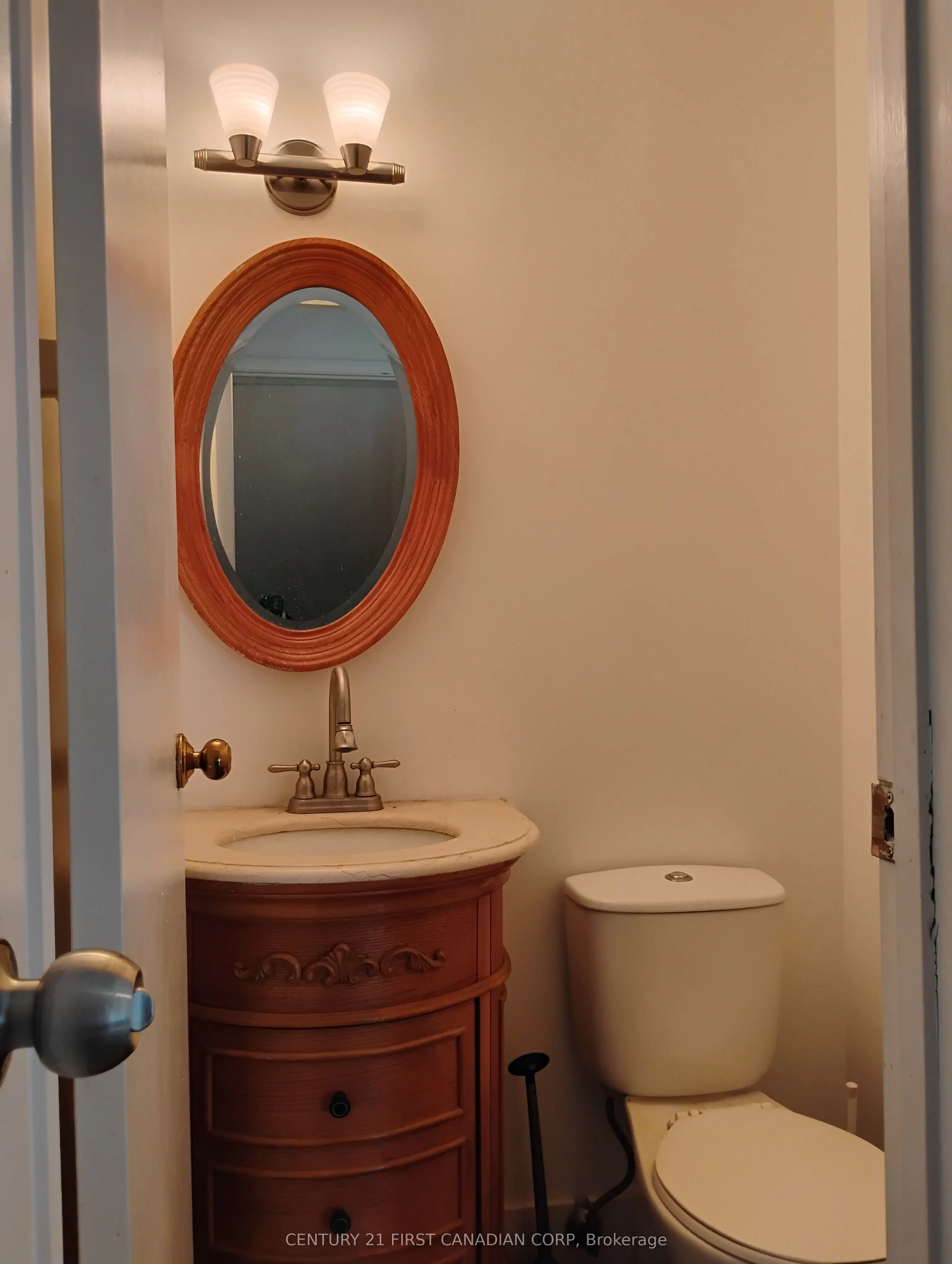 577 Third Street, #32