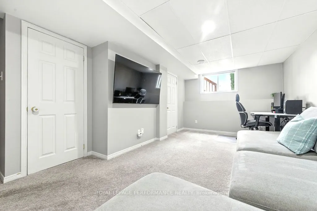 1649 Greywood Drive