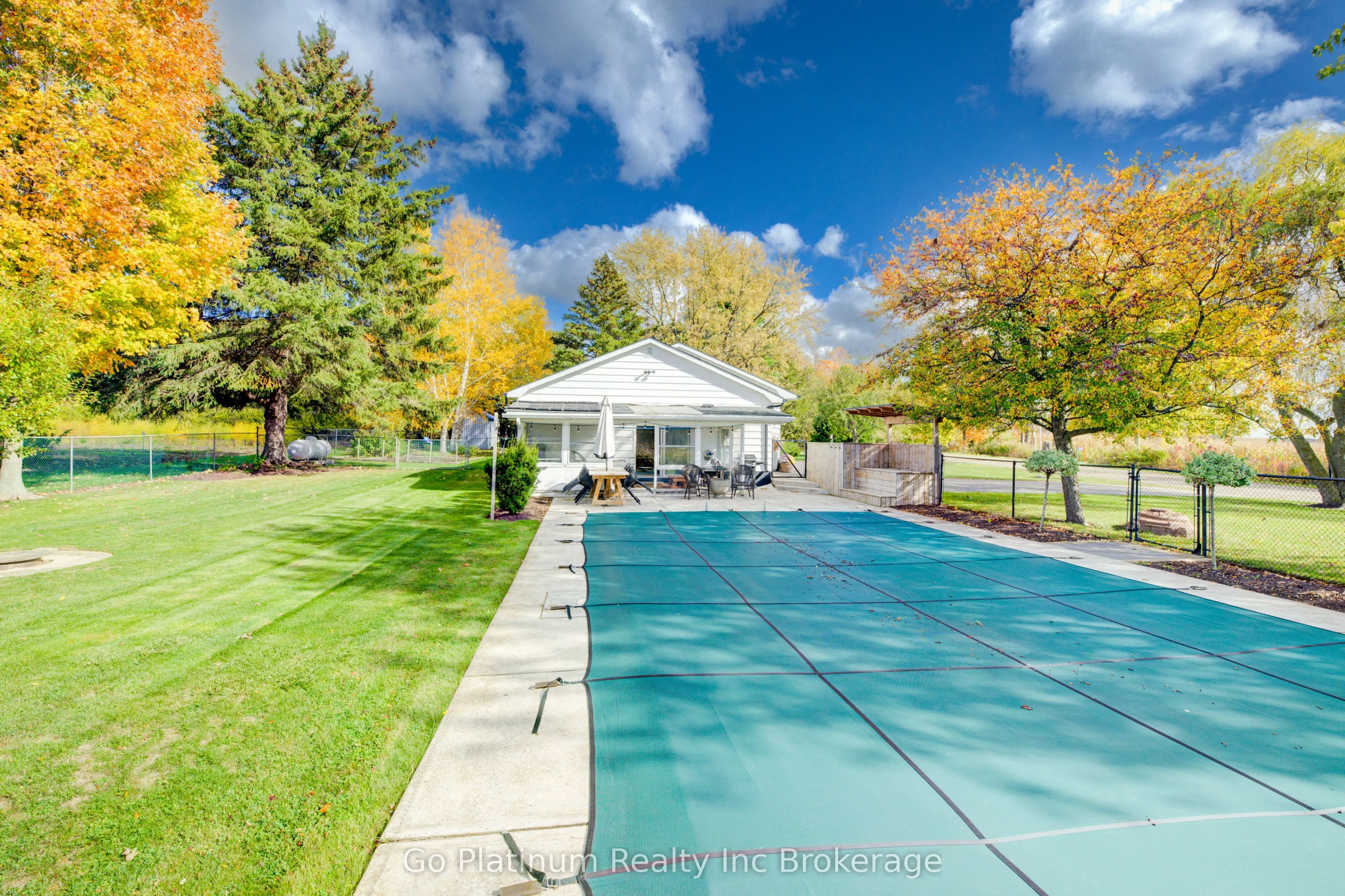 160 Eleventh Concession Road