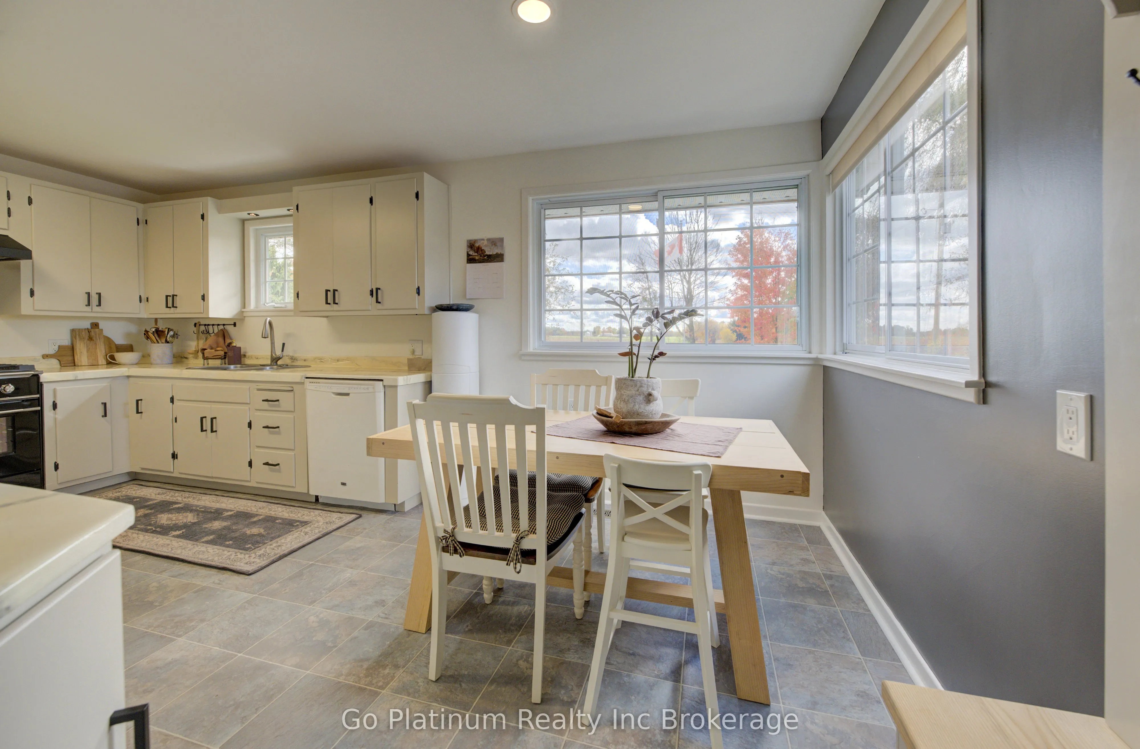 160 Eleventh Concession Road