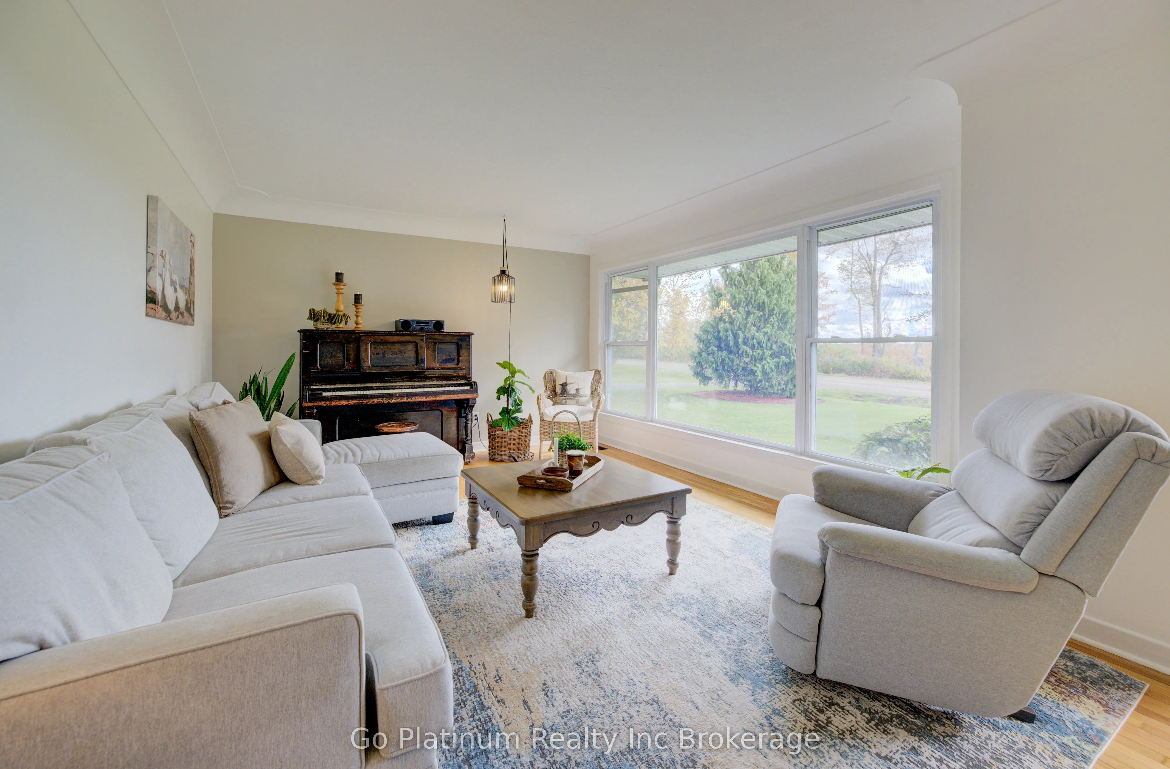 160 Eleventh Concession Road