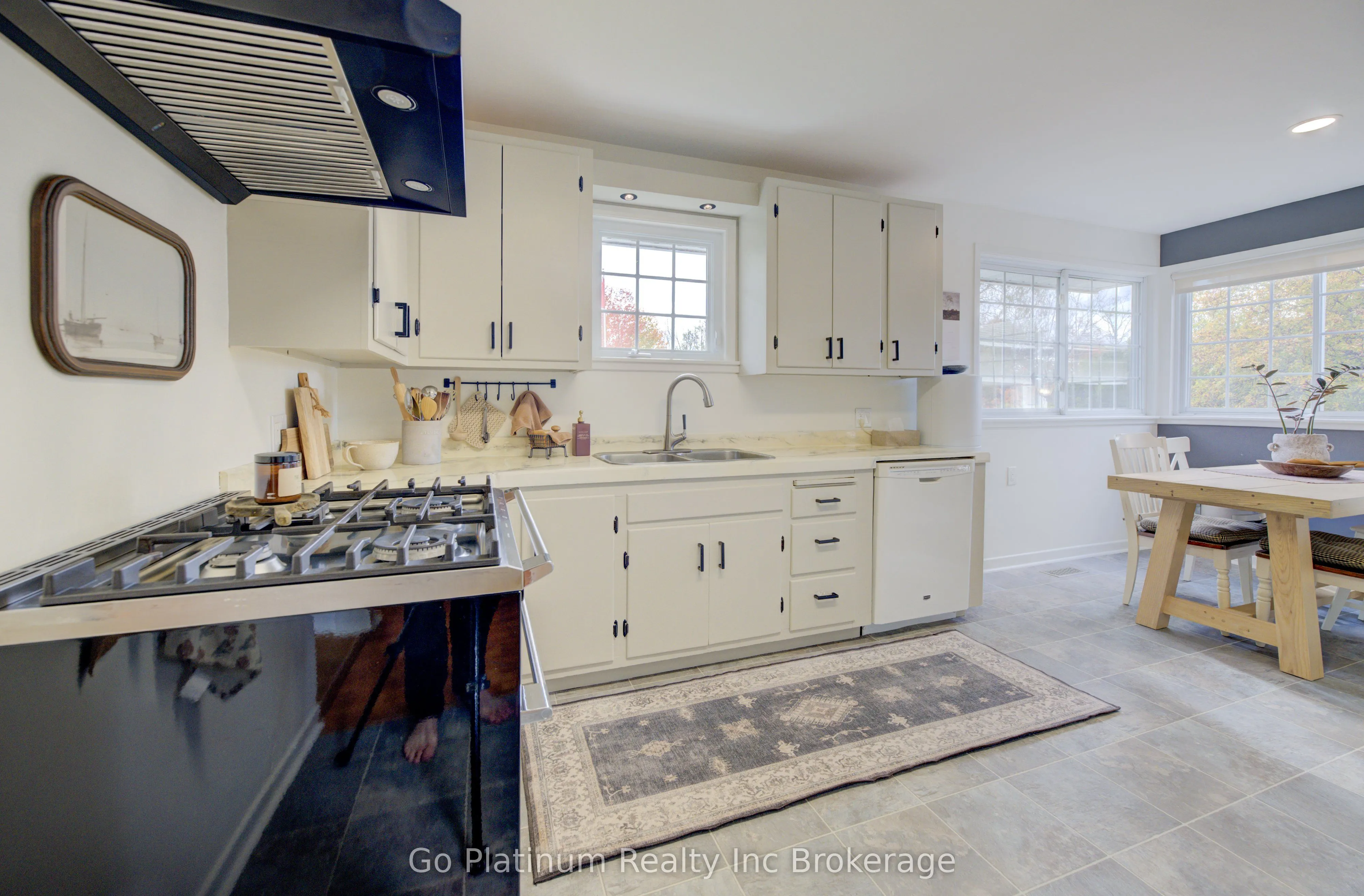 160 Eleventh Concession Road