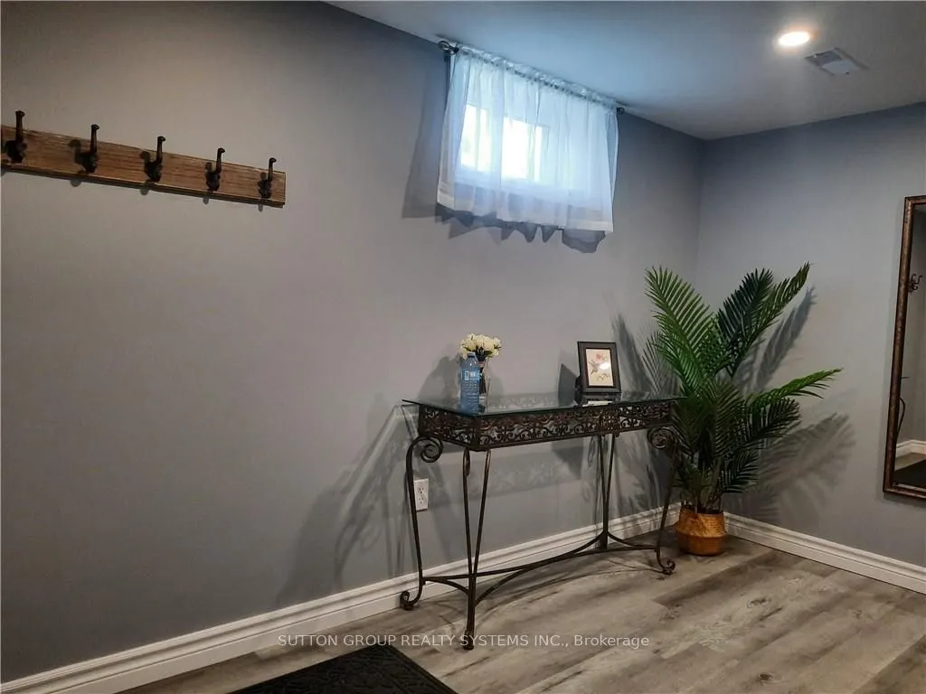 6 NORTHWOOD Drive, #Basement