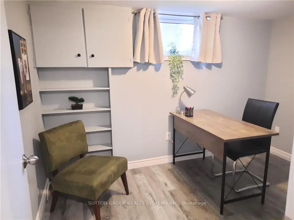 6 NORTHWOOD Drive, #Basement
