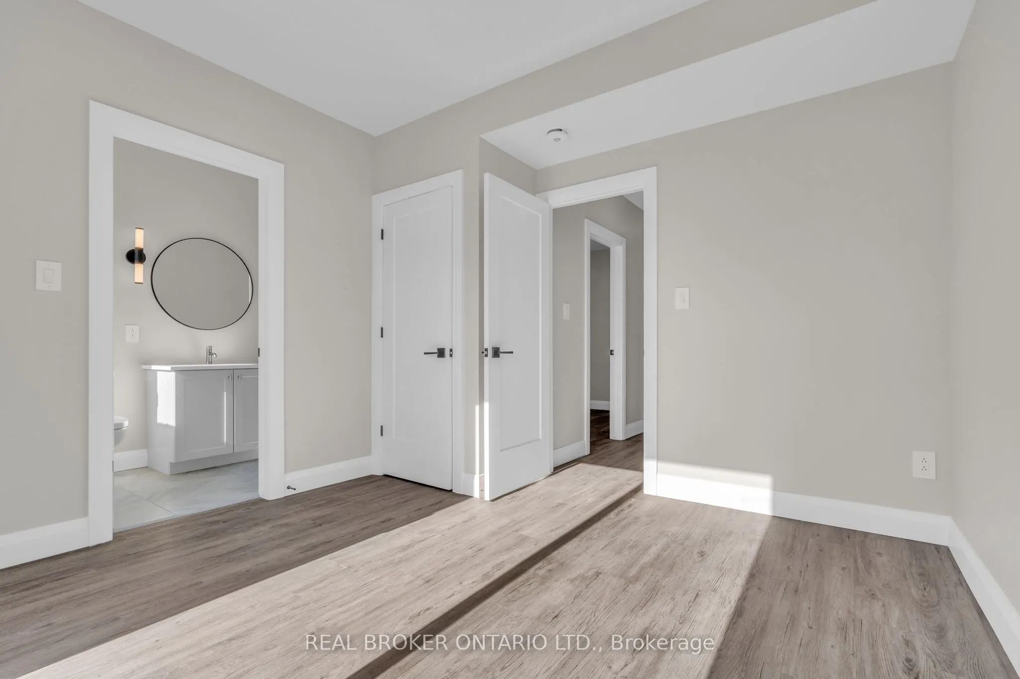 404 Arlington Avenue, #A