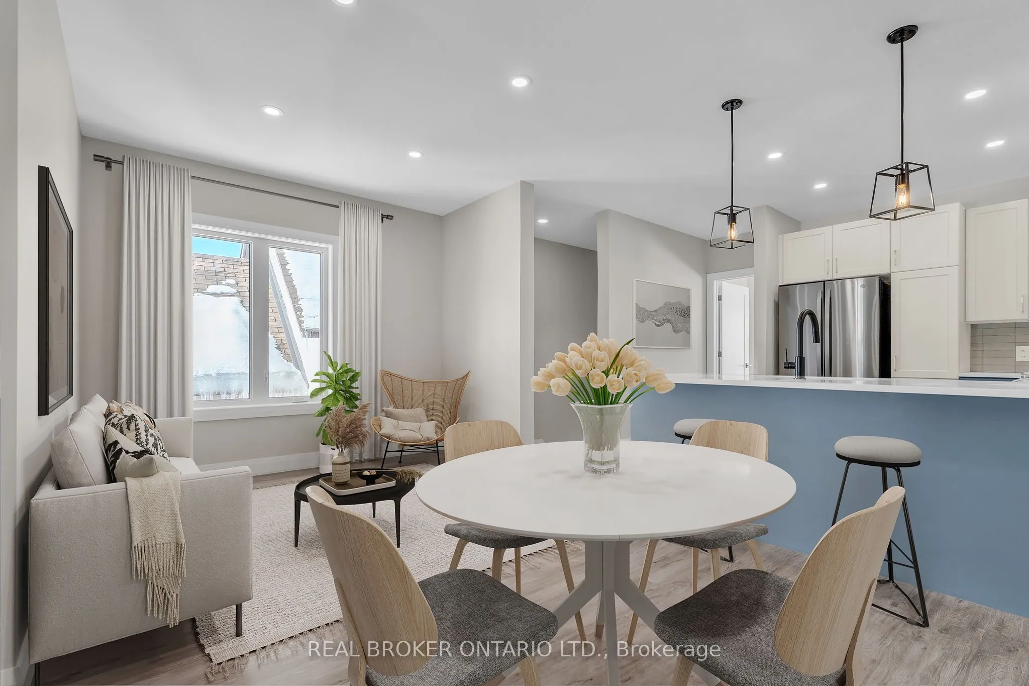 404 Arlington Avenue, #A