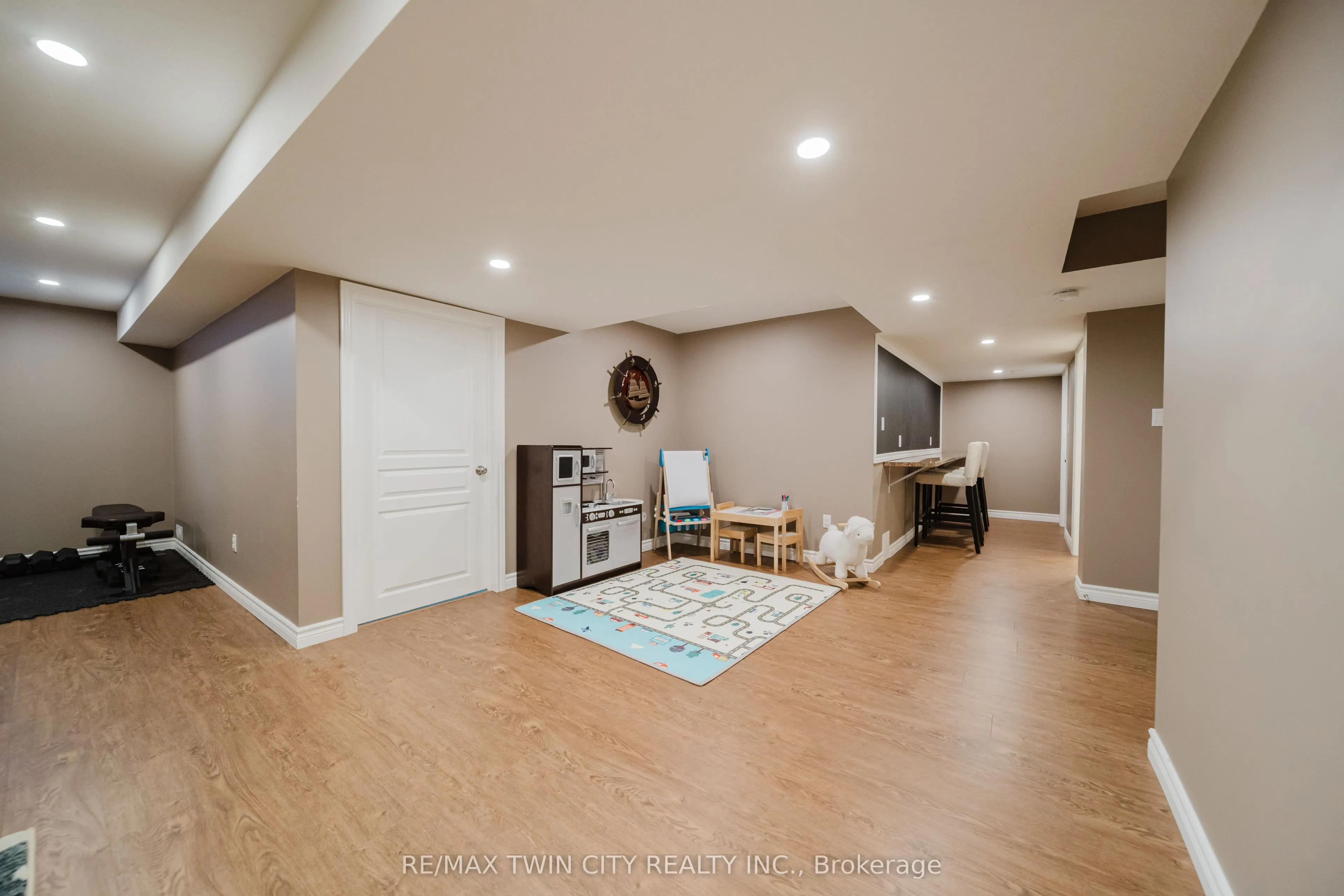 13 Erhardt Wagner Place