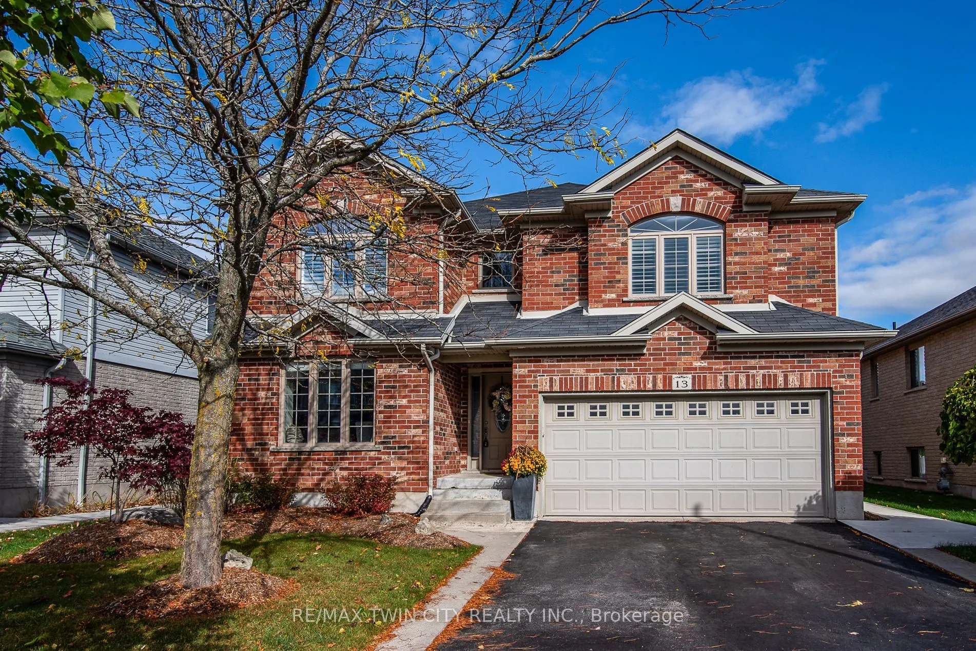13 Erhardt Wagner Place