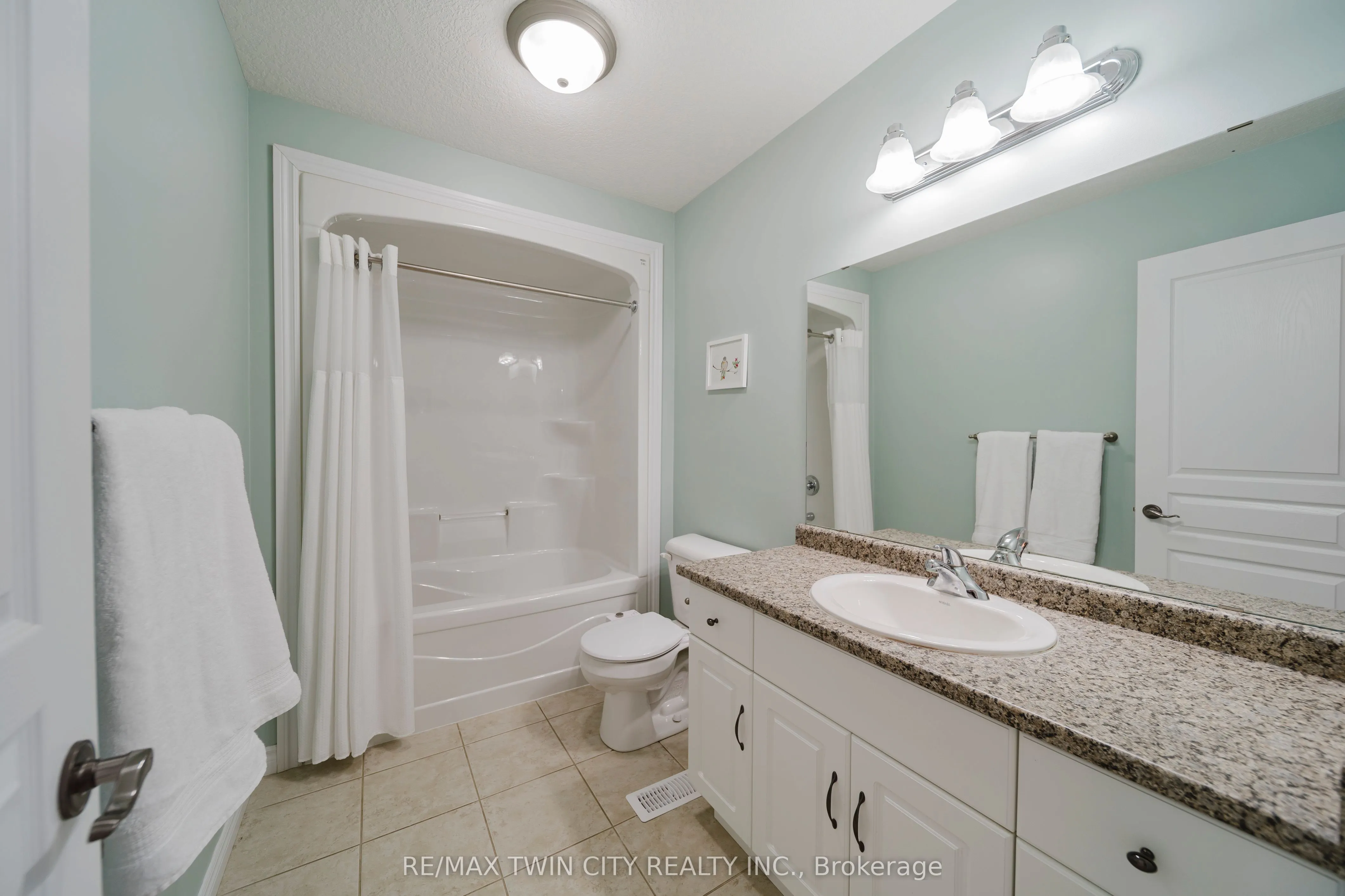 13 Erhardt Wagner Place