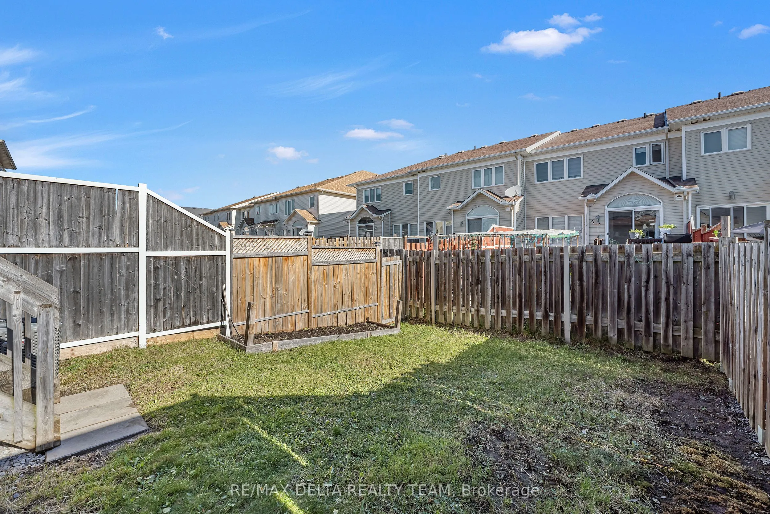 725 Whaley Ridge