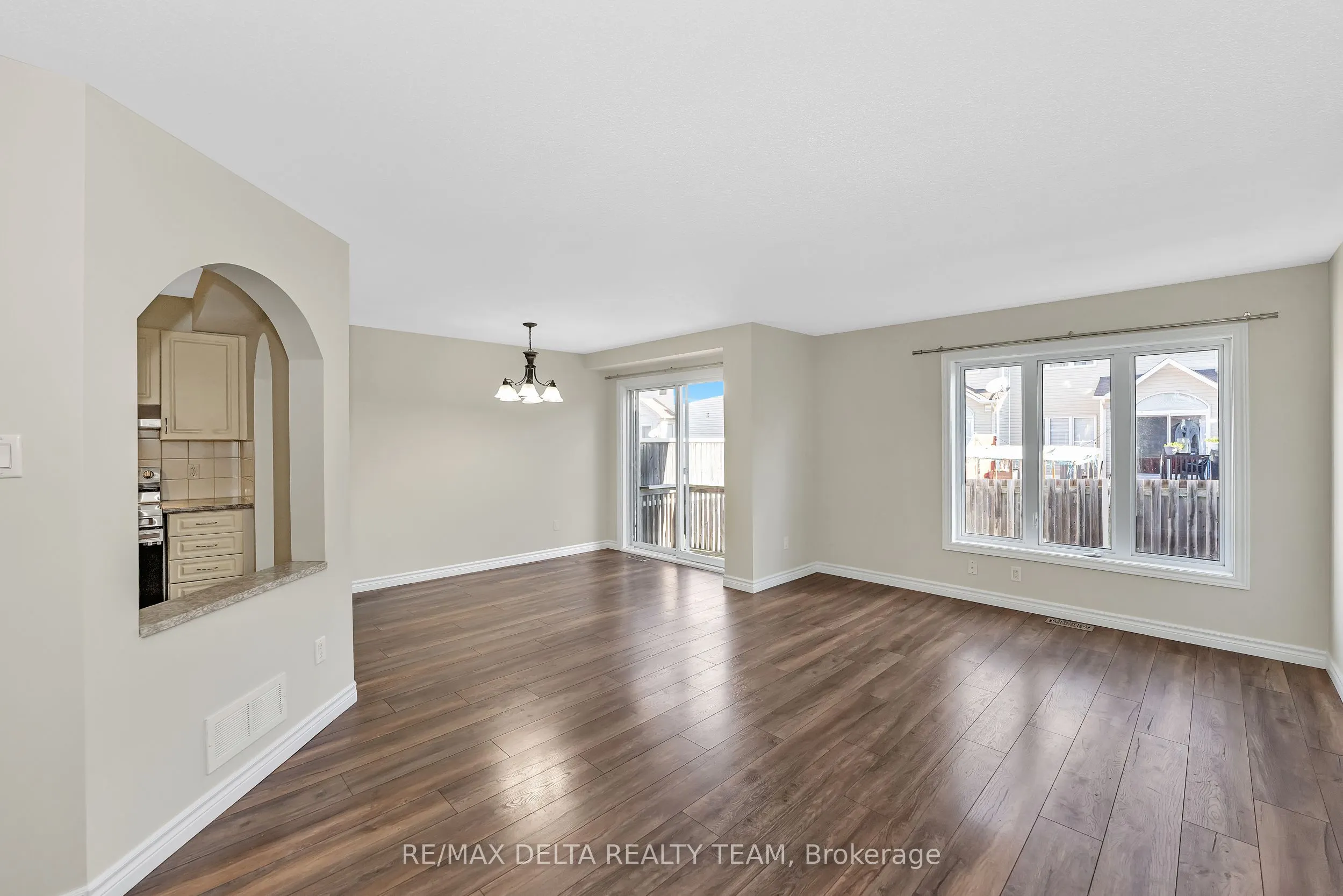 725 Whaley Ridge