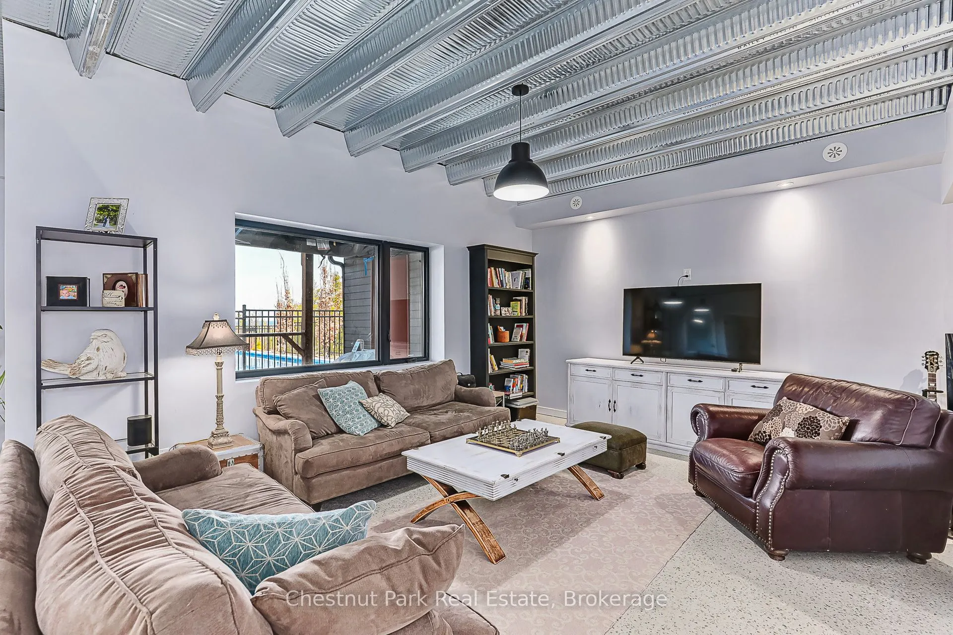 119 Barton Boulevard