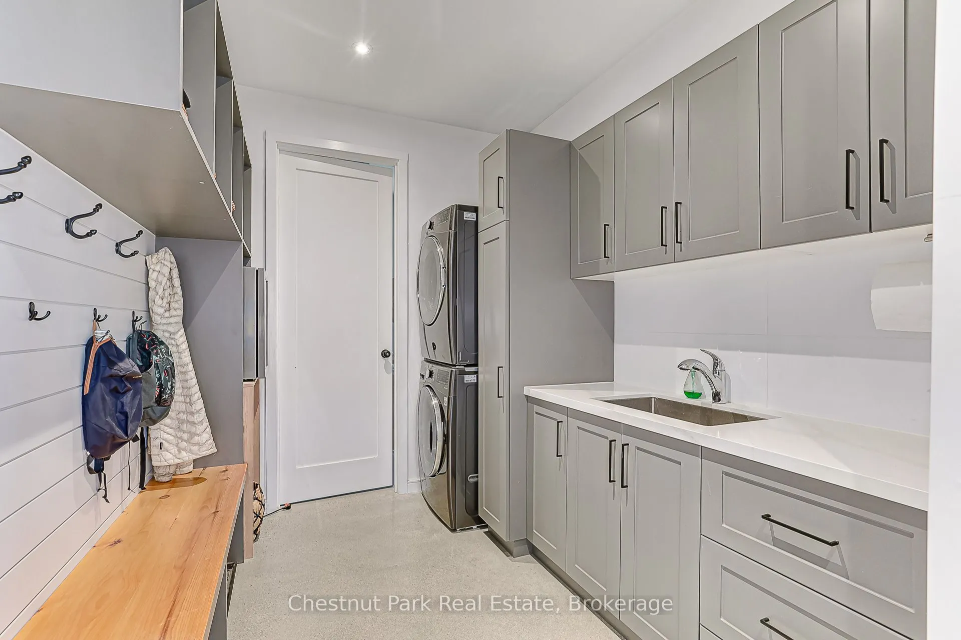 119 Barton Boulevard