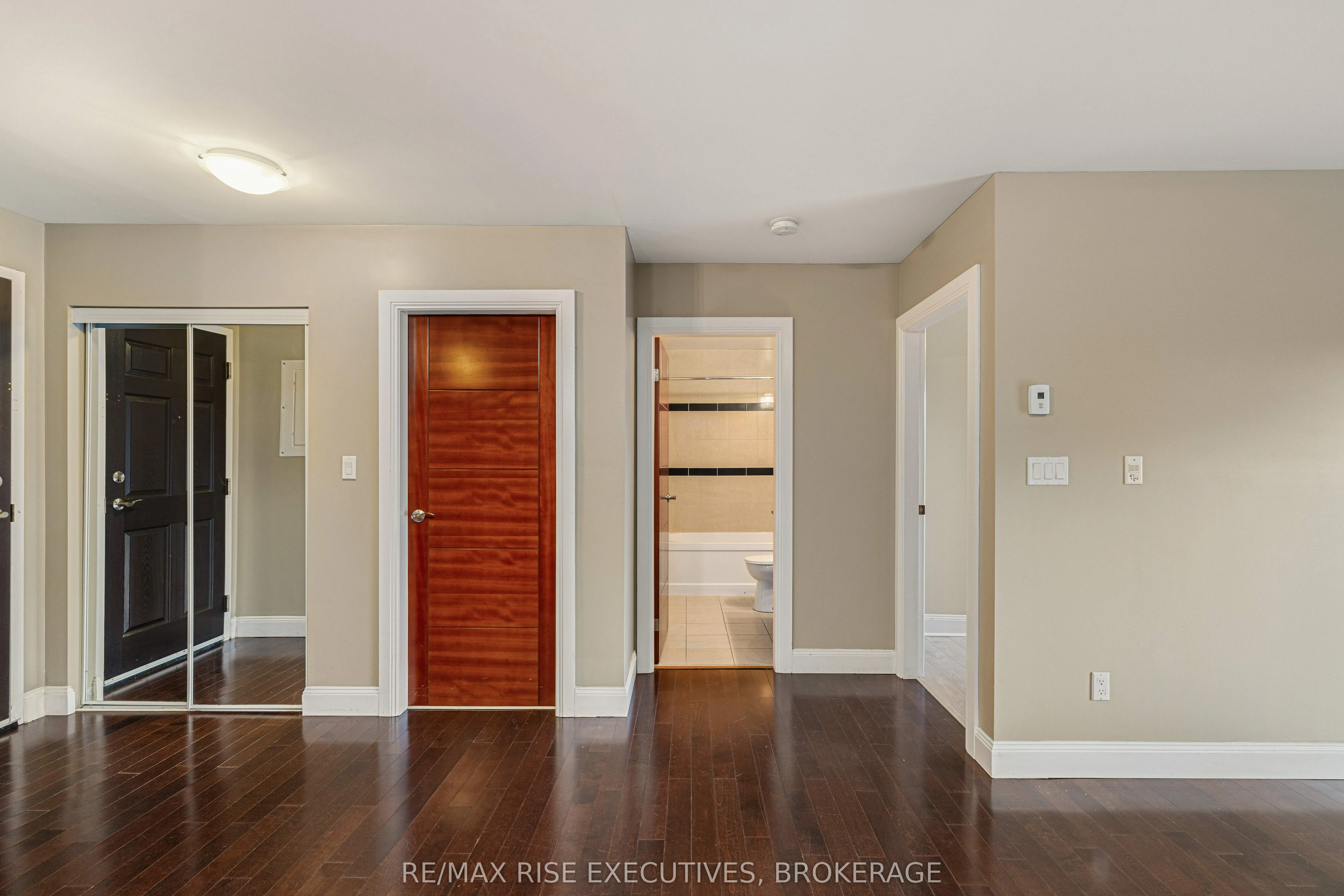 539 Armstrong Road, #410