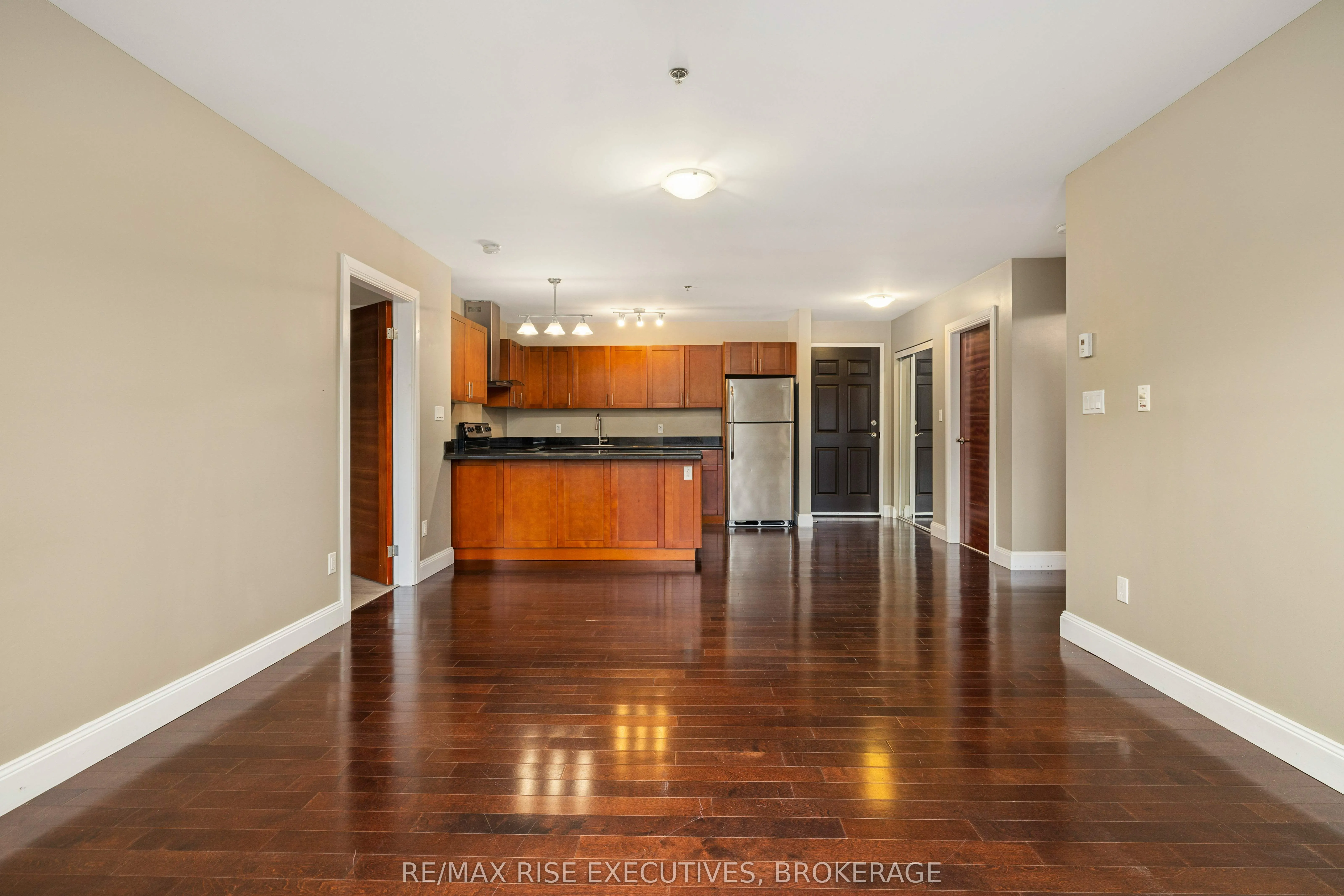 539 Armstrong Road, #410