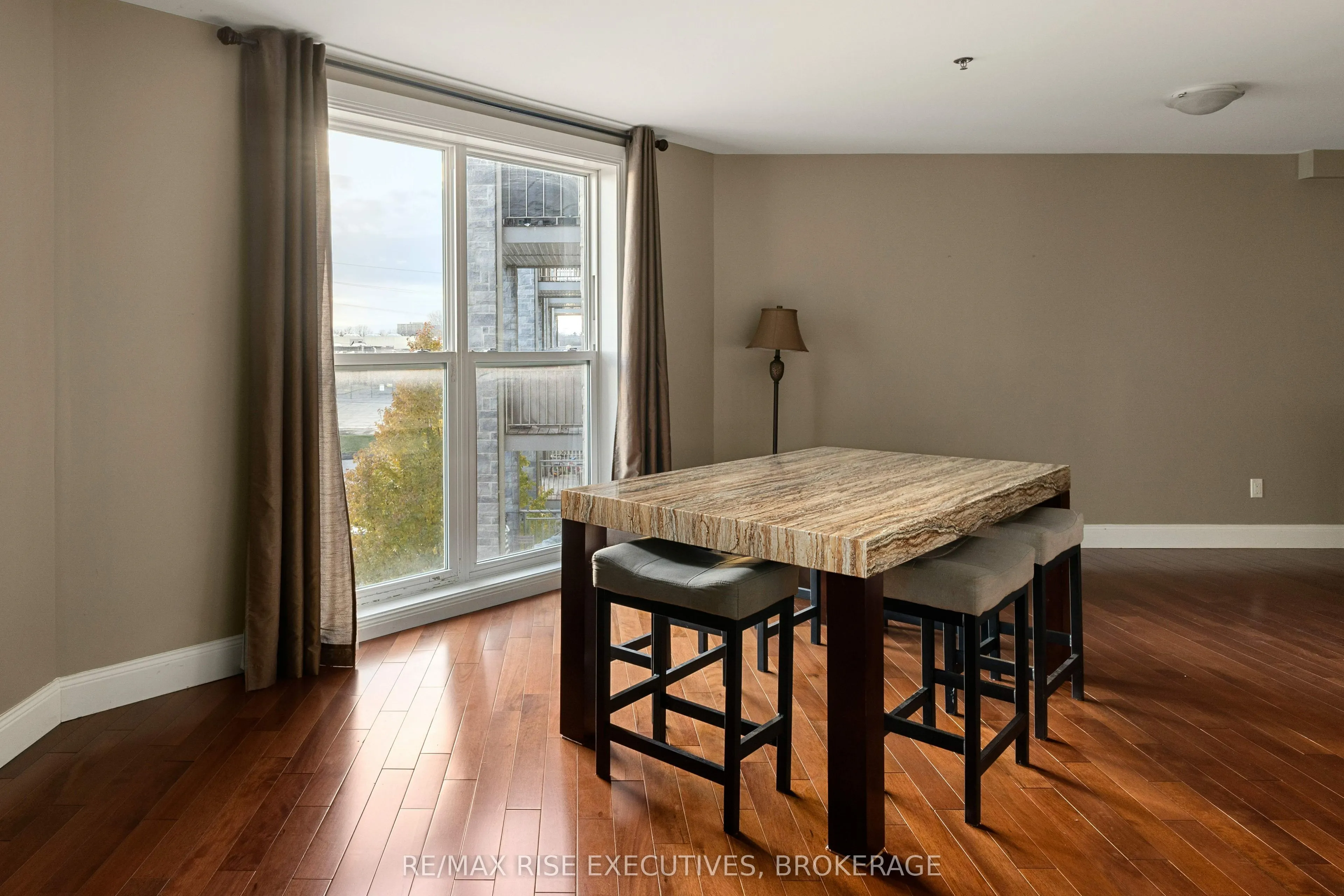 539 Armstrong Road, #410