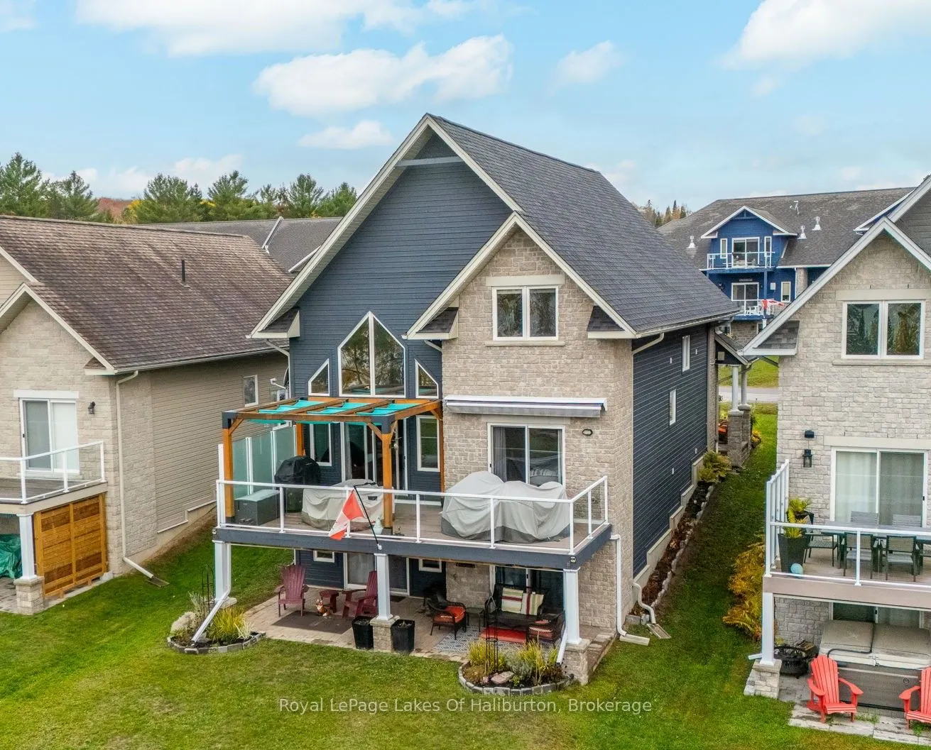 9 Webb Circle, #5