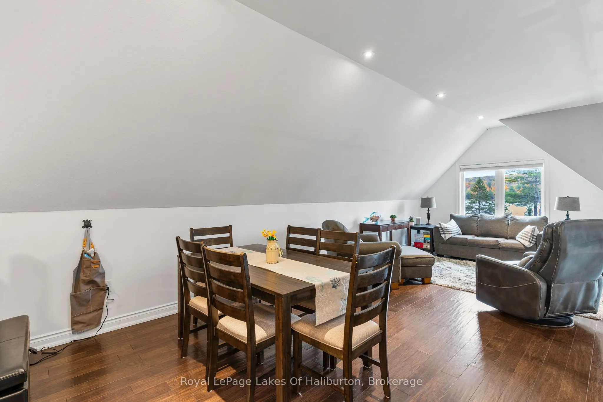 9 Webb Circle, #5