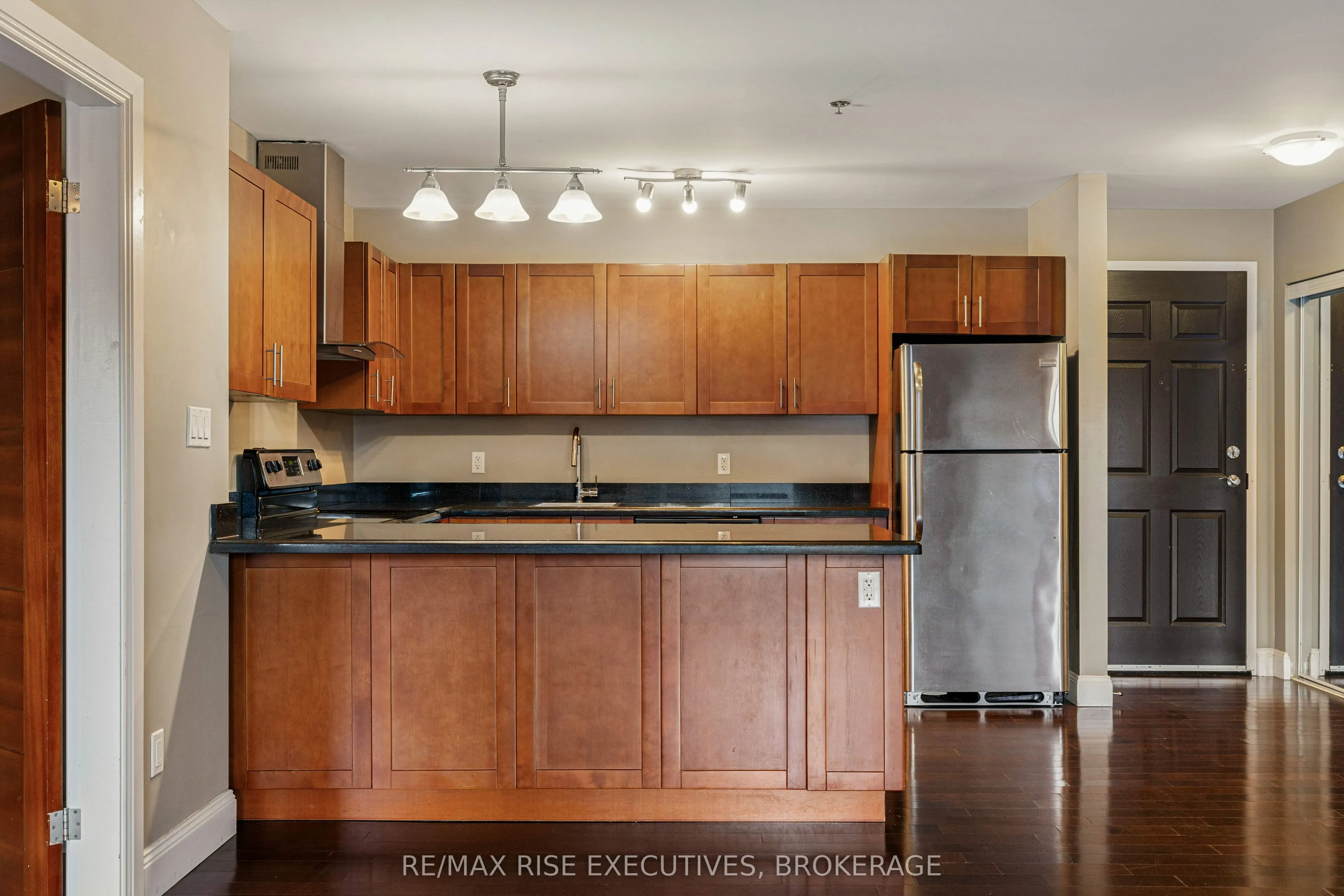 539 Armstrong Road, #418