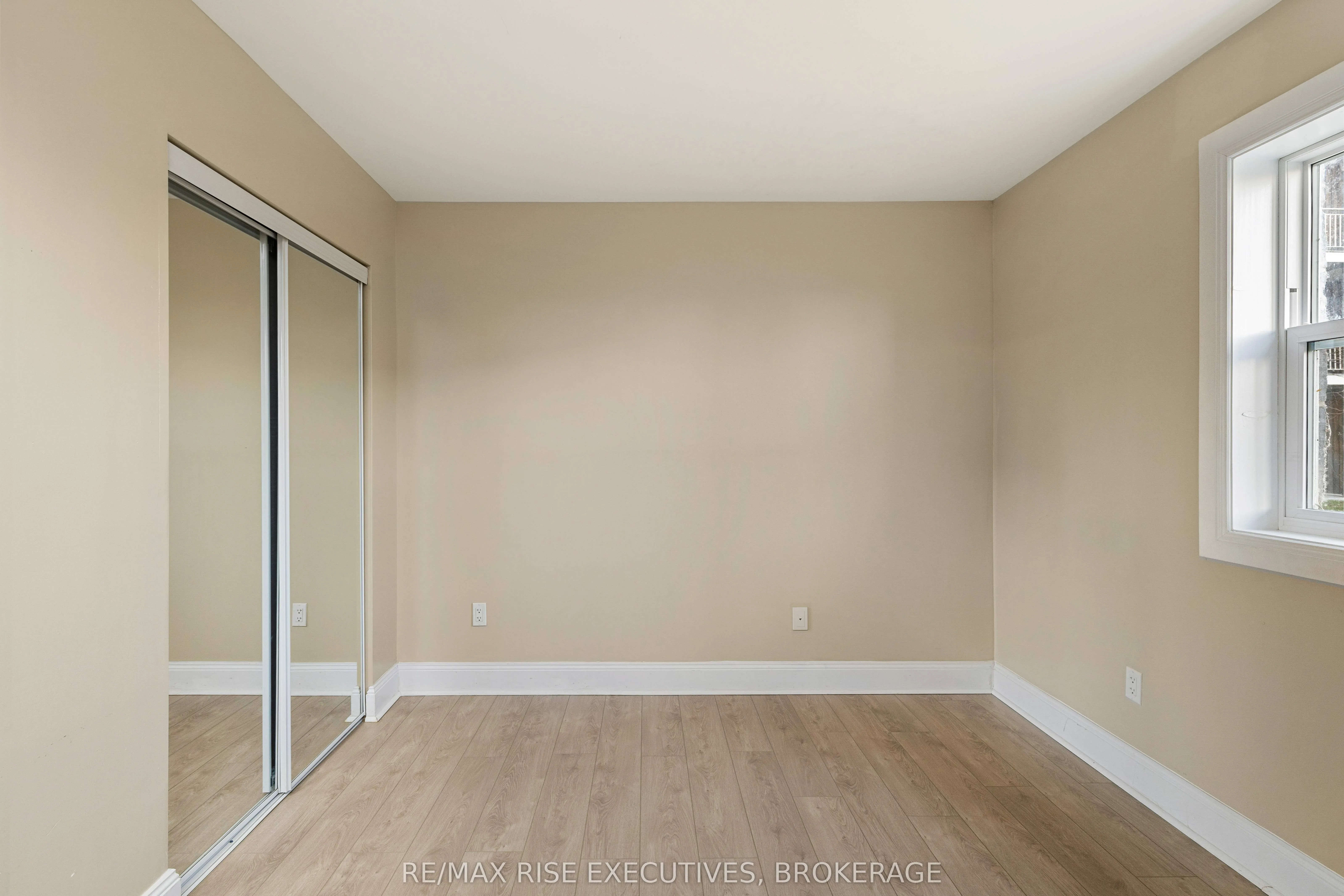 539 Armstrong Road, #418