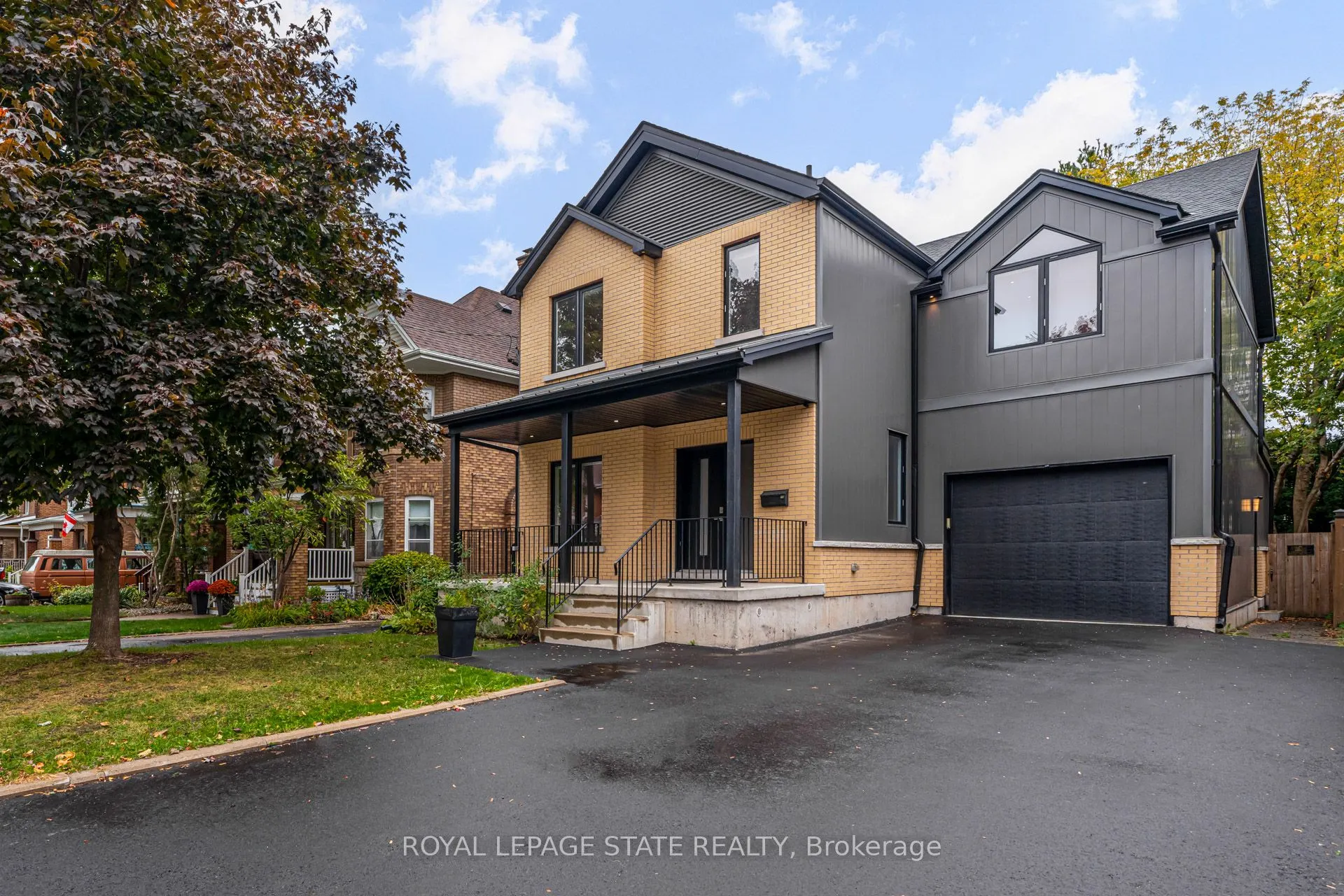 79 Kensington Avenue S