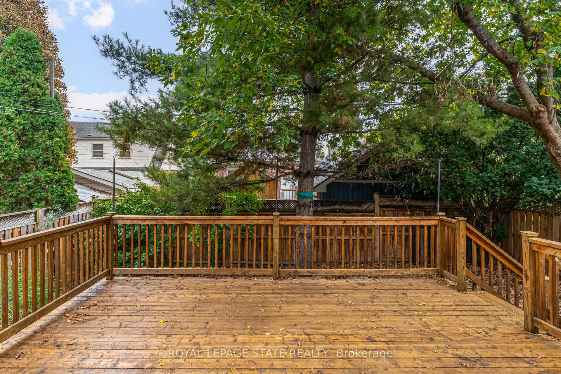 79 Kensington Avenue S