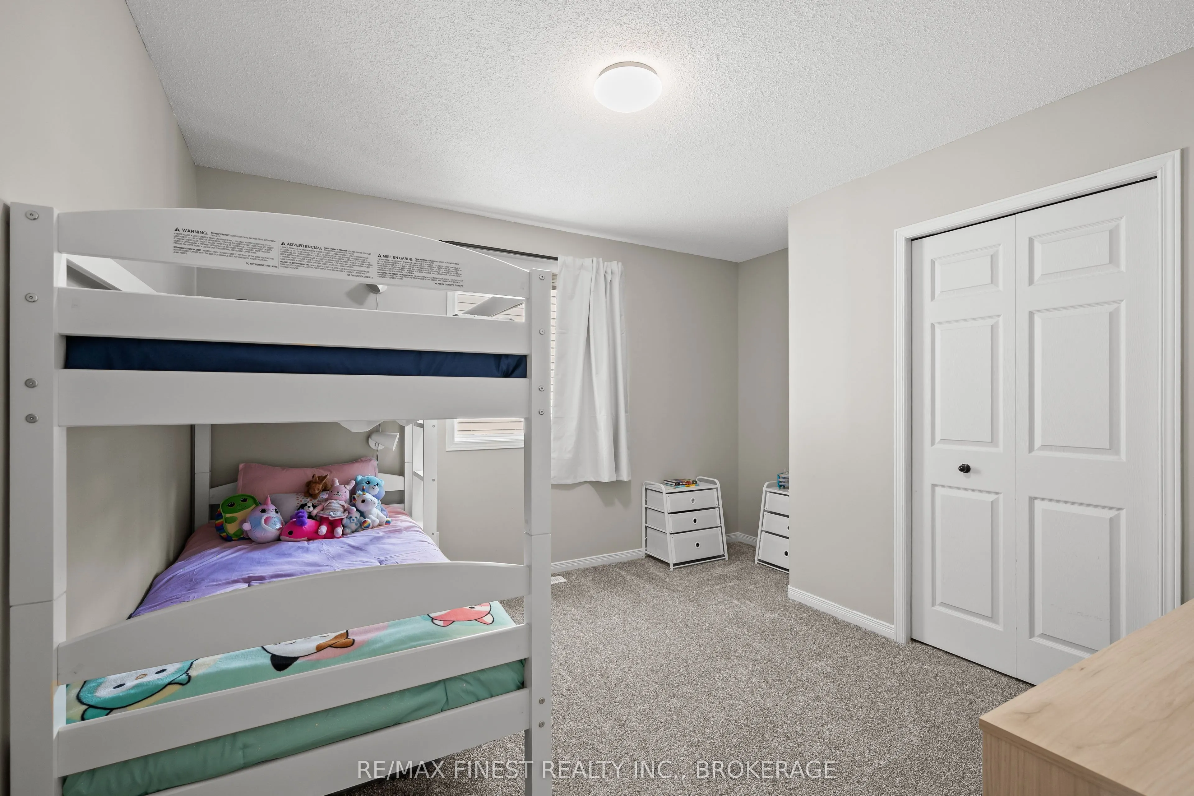 1032 Redwood Crescent